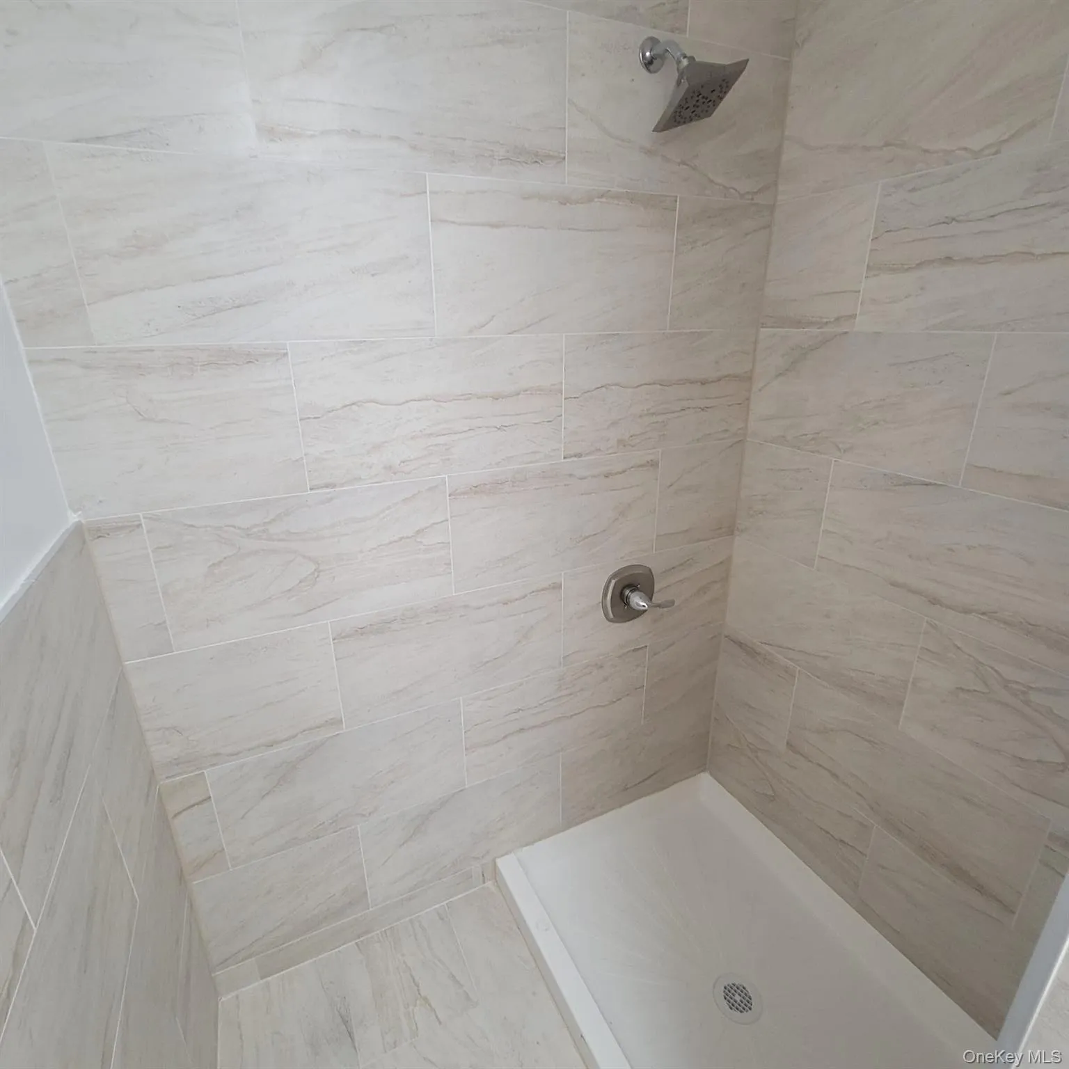 71 A Main, Hempstead, NY, ,Commercial Lease,For Rent,Main,0,989717 71 A Main, Hempstead, NY, ,Commercial Lease,For Rent,Main,0,989717