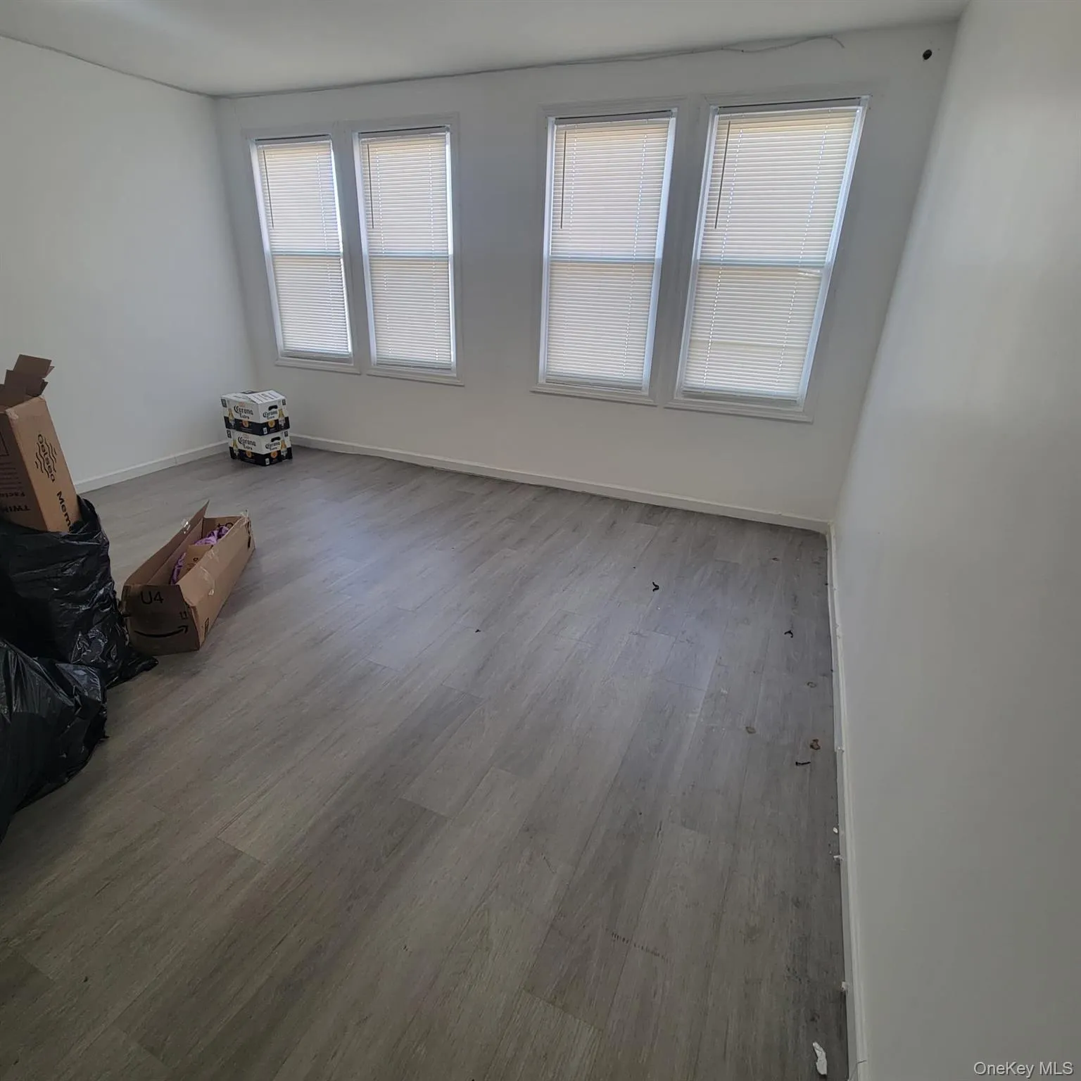 71 A Main, Hempstead, NY, ,Commercial Lease,For Rent,Main,0,989717 71 A Main, Hempstead, NY, ,Commercial Lease,For Rent,Main,0,989717