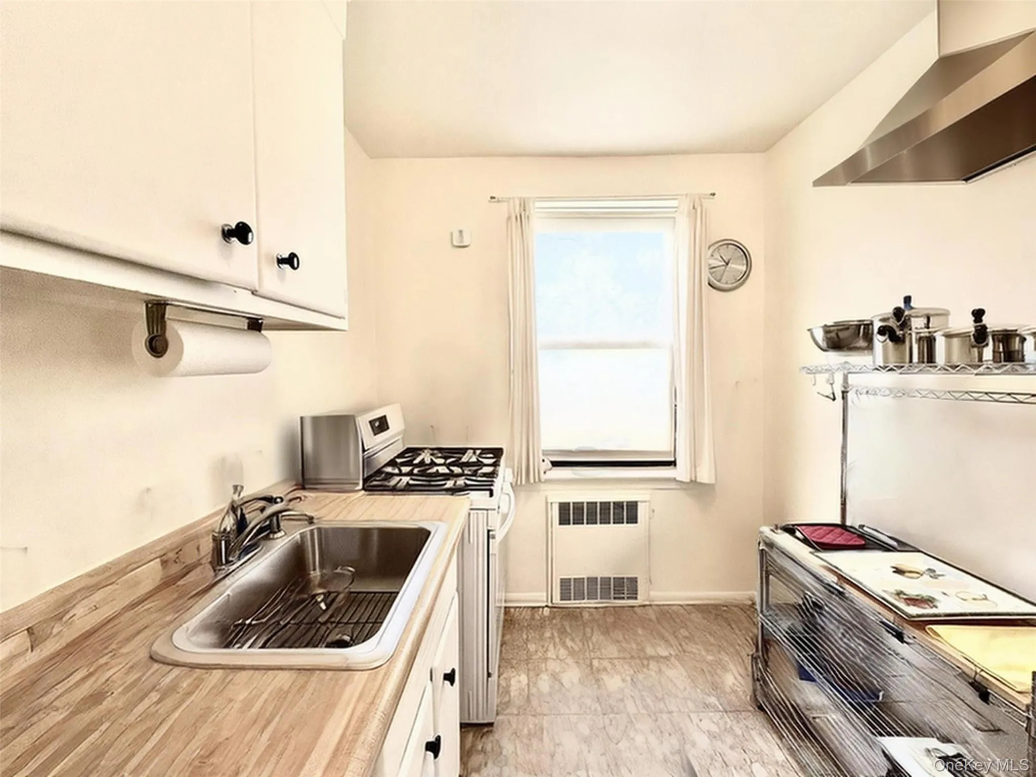 141-10 25 Road, New York, NY, 1 Bedroom Bedrooms, 4 Rooms Rooms,1 BathroomBathrooms,Residential Sale,For Rent,25,0,989723 141-10 25 Road, New York, NY, 1 Bedroom Bedrooms, 4 Rooms Rooms,1 BathroomBathrooms,Residential Sale,For Rent,25,0,989723