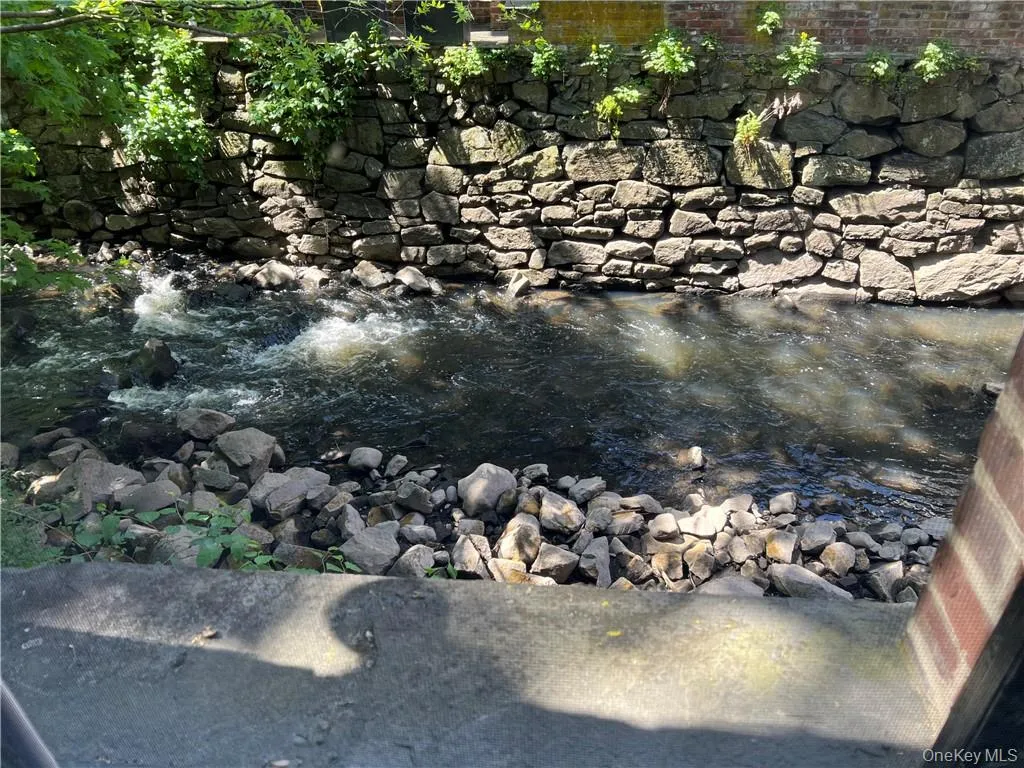 300 Ferdon Avenue, Orangetown, NY, 2 Bedrooms Bedrooms, 6 Rooms Rooms,1 BathroomBathrooms,Residential Lease,For Rent,Ferdon,0,989724 300 Ferdon Avenue, Orangetown, NY, 2 Bedrooms Bedrooms, 6 Rooms Rooms,1 BathroomBathrooms,Residential Lease,For Rent,Ferdon,0,989724