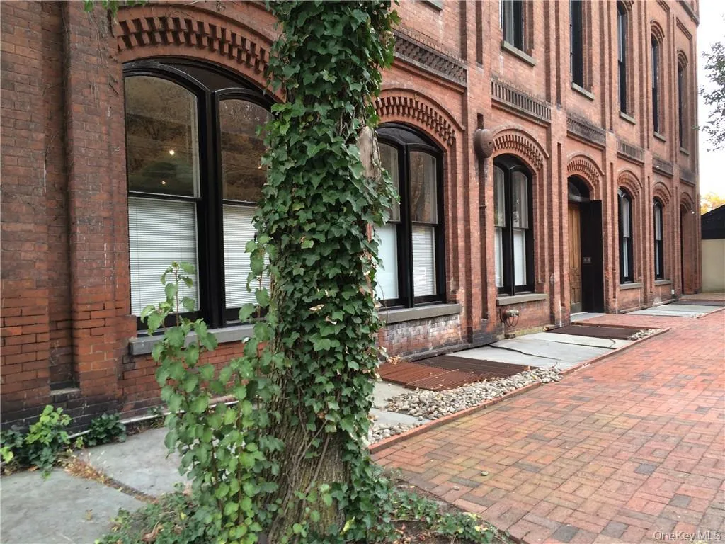 300 Ferdon Avenue, Orangetown, NY, 2 Bedrooms Bedrooms, 6 Rooms Rooms,1 BathroomBathrooms,Residential Lease,For Rent,Ferdon,0,989724 300 Ferdon Avenue, Orangetown, NY, 2 Bedrooms Bedrooms, 6 Rooms Rooms,1 BathroomBathrooms,Residential Lease,For Rent,Ferdon,0,989724