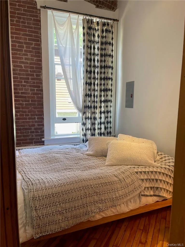 300 Ferdon Avenue, Orangetown, NY, 2 Bedrooms Bedrooms, 6 Rooms Rooms,1 BathroomBathrooms,Residential Lease,For Rent,Ferdon,0,989724 300 Ferdon Avenue, Orangetown, NY, 2 Bedrooms Bedrooms, 6 Rooms Rooms,1 BathroomBathrooms,Residential Lease,For Rent,Ferdon,0,989724