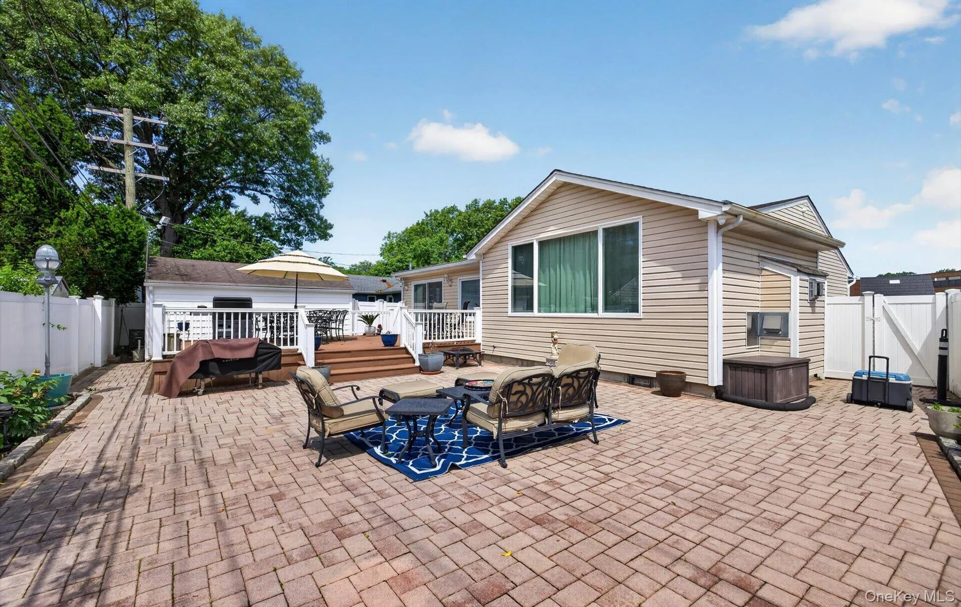 795 Herman Avenue, Hempstead, NY, 3 Bedrooms Bedrooms, 8 Rooms Rooms,1 BathroomBathrooms,Residential,For Rent,Herman,0,989725 795 Herman Avenue, Hempstead, NY, 3 Bedrooms Bedrooms, 8 Rooms Rooms,1 BathroomBathrooms,Residential,For Rent,Herman,0,989725