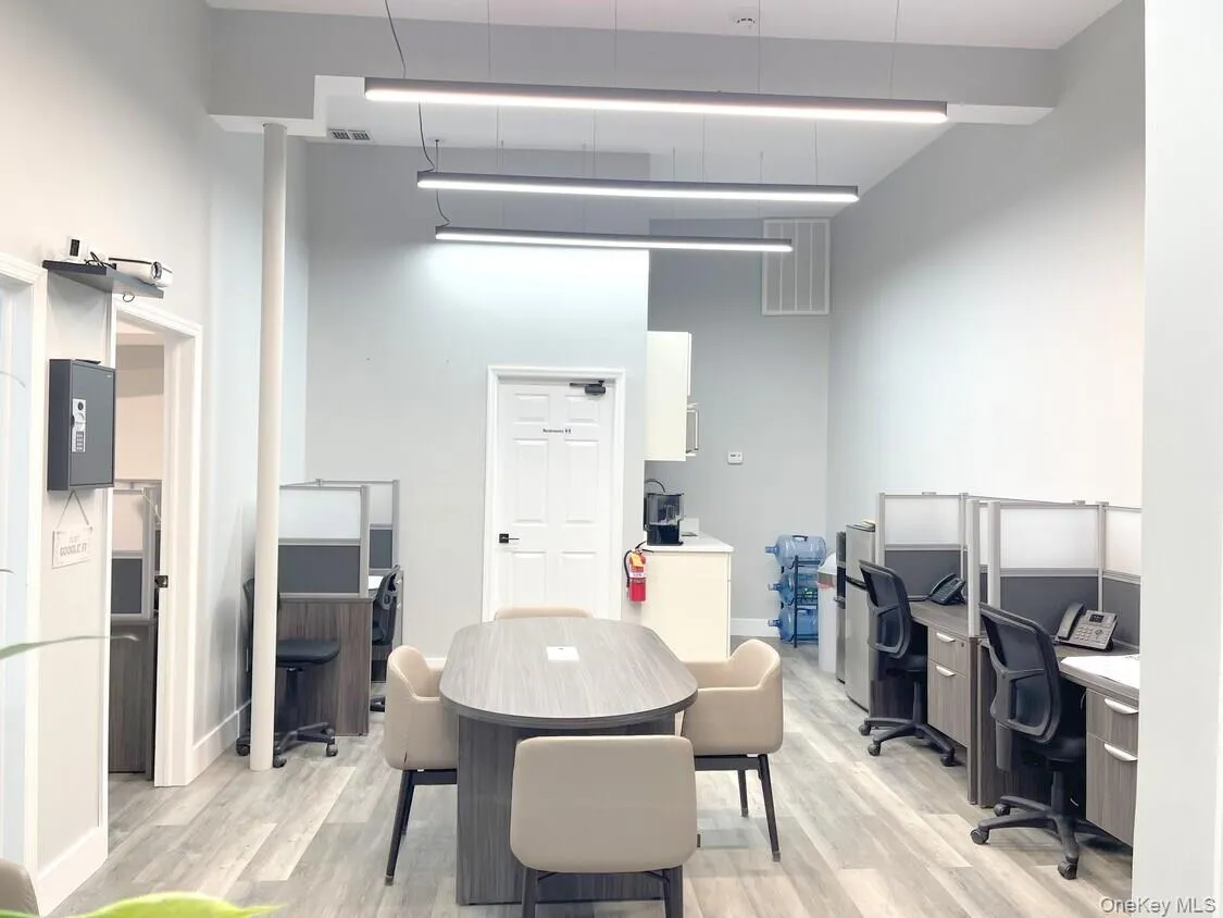 520 West Nyack Road, Clarkstown, NY, ,Commercial Lease,For Rent,West Nyack,0,989726 520 West Nyack Road, Clarkstown, NY, ,Commercial Lease,For Rent,West Nyack,0,989726
