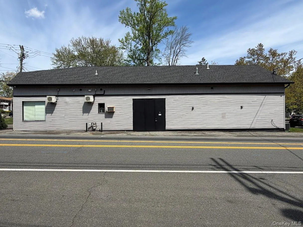 520 West Nyack Road, Clarkstown, NY, ,Commercial Lease,For Rent,West Nyack,0,989726 520 West Nyack Road, Clarkstown, NY, ,Commercial Lease,For Rent,West Nyack,0,989726