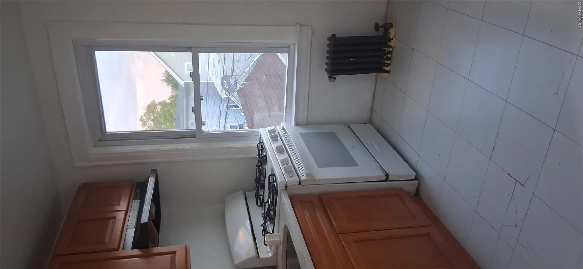 10473 129th Street, New York, NY, 1 Bedroom Bedrooms, 5 Rooms Rooms,1 BathroomBathrooms,Residential Lease,For Rent,129th,0,989731 10473 129th Street, New York, NY, 1 Bedroom Bedrooms, 5 Rooms Rooms,1 BathroomBathrooms,Residential Lease,For Rent,129th,0,989731