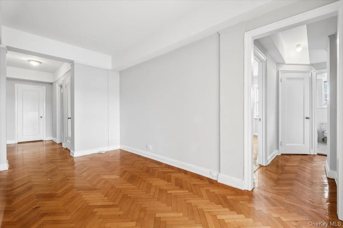 45 Popham Road, Scarsdale, NY, 2 Bedrooms Bedrooms, 4 Rooms Rooms,2 BathroomsBathrooms,Residential Lease,For Rent,Popham,0,989747 45 Popham Road, Scarsdale, NY, 2 Bedrooms Bedrooms, 4 Rooms Rooms,2 BathroomsBathrooms,Residential Lease,For Rent,Popham,0,989747