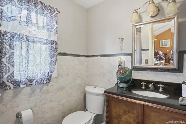 66 Summit Avenue, Woodbury, NY, 4 Bedrooms Bedrooms, 10 Rooms Rooms,3 BathroomsBathrooms,Residential,For Rent,Summit,0,989752 66 Summit Avenue, Woodbury, NY, 4 Bedrooms Bedrooms, 10 Rooms Rooms,3 BathroomsBathrooms,Residential,For Rent,Summit,0,989752