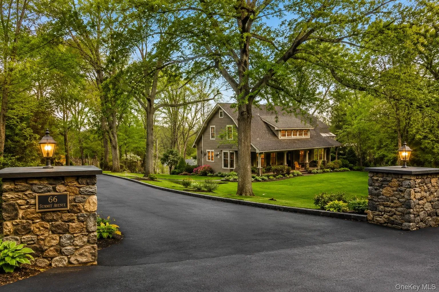 66 Summit Avenue, Woodbury, NY, 4 Bedrooms Bedrooms, 10 Rooms Rooms,3 BathroomsBathrooms,Residential,For Rent,Summit,0,989752 66 Summit Avenue, Woodbury, NY, 4 Bedrooms Bedrooms, 10 Rooms Rooms,3 BathroomsBathrooms,Residential,For Rent,Summit,0,989752