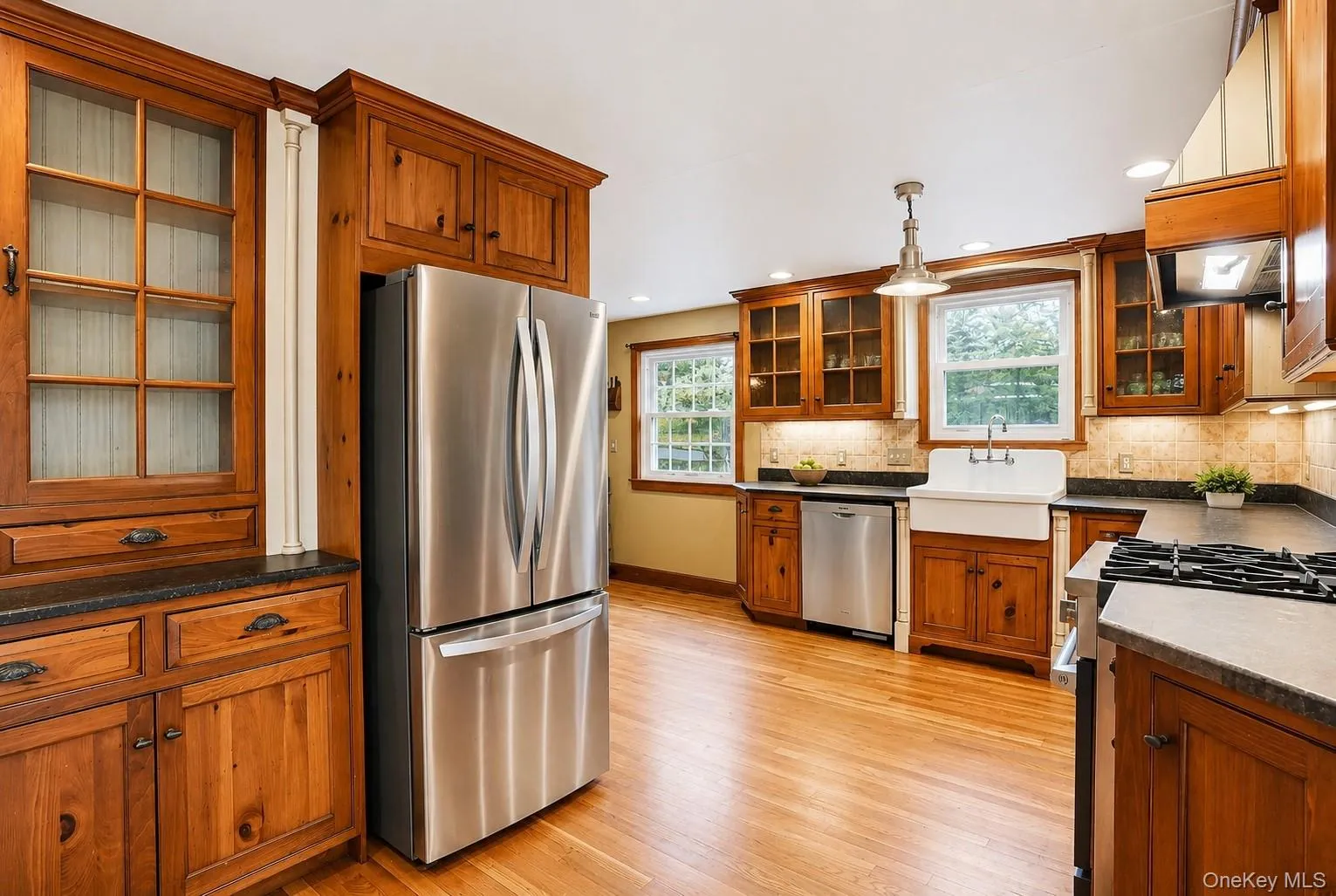 66 Summit Avenue, Woodbury, NY, 4 Bedrooms Bedrooms, 10 Rooms Rooms,3 BathroomsBathrooms,Residential,For Rent,Summit,0,989752 66 Summit Avenue, Woodbury, NY, 4 Bedrooms Bedrooms, 10 Rooms Rooms,3 BathroomsBathrooms,Residential,For Rent,Summit,0,989752