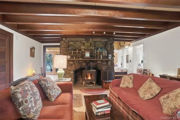 66 Summit Avenue, Woodbury, NY, 4 Bedrooms Bedrooms, 10 Rooms Rooms,3 BathroomsBathrooms,Residential,For Rent,Summit,0,989752 66 Summit Avenue, Woodbury, NY, 4 Bedrooms Bedrooms, 10 Rooms Rooms,3 BathroomsBathrooms,Residential,For Rent,Summit,0,989752