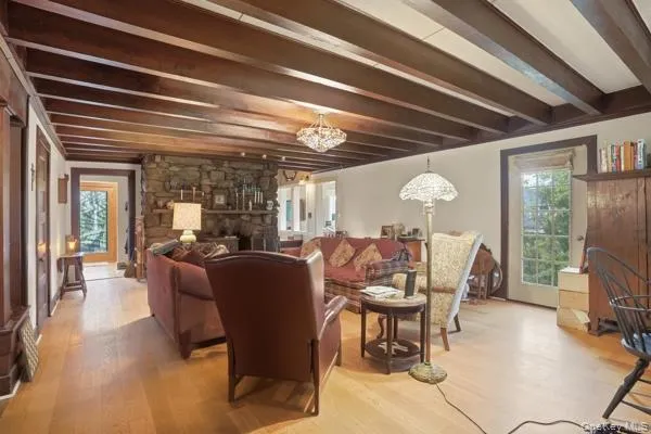 66 Summit Avenue, Woodbury, NY, 4 Bedrooms Bedrooms, 10 Rooms Rooms,3 BathroomsBathrooms,Residential,For Rent,Summit,0,989752 66 Summit Avenue, Woodbury, NY, 4 Bedrooms Bedrooms, 10 Rooms Rooms,3 BathroomsBathrooms,Residential,For Rent,Summit,0,989752