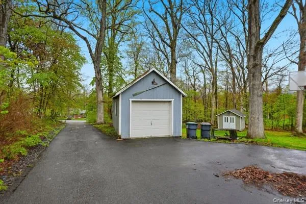 66 Summit Avenue, Woodbury, NY, 4 Bedrooms Bedrooms, 10 Rooms Rooms,3 BathroomsBathrooms,Residential,For Rent,Summit,0,989752 66 Summit Avenue, Woodbury, NY, 4 Bedrooms Bedrooms, 10 Rooms Rooms,3 BathroomsBathrooms,Residential,For Rent,Summit,0,989752