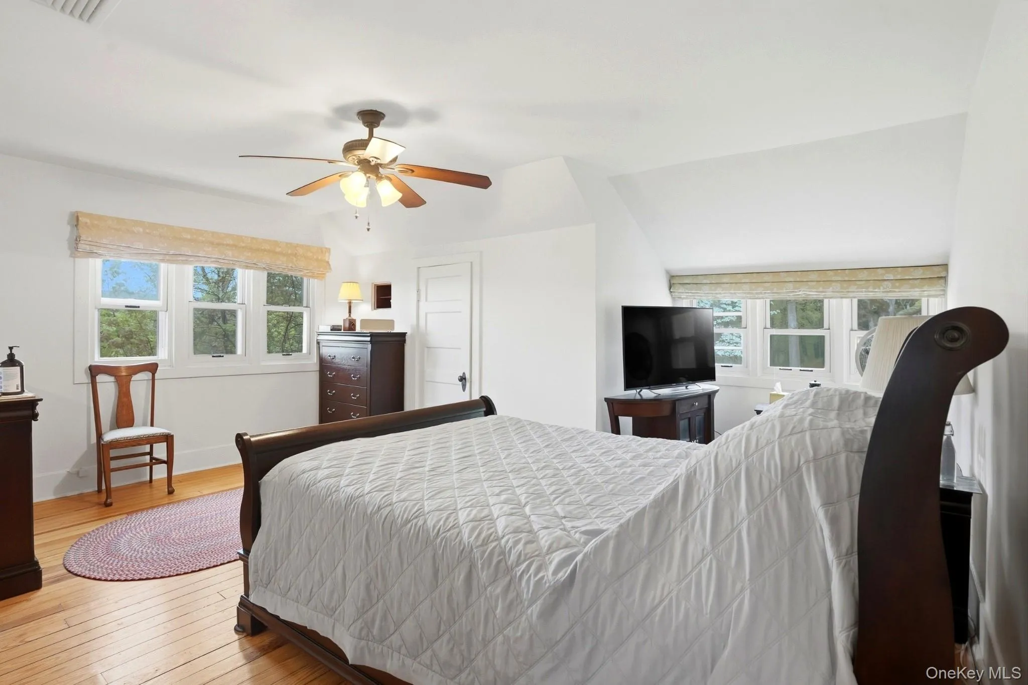 66 Summit Avenue, Woodbury, NY, 4 Bedrooms Bedrooms, 10 Rooms Rooms,3 BathroomsBathrooms,Residential,For Rent,Summit,0,989752 66 Summit Avenue, Woodbury, NY, 4 Bedrooms Bedrooms, 10 Rooms Rooms,3 BathroomsBathrooms,Residential,For Rent,Summit,0,989752