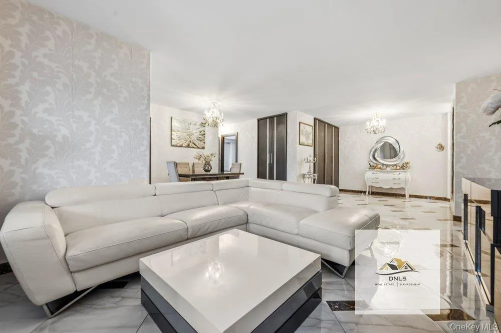 61-45 98th Street, New York, NY, 2 Bedrooms Bedrooms, 6 Rooms Rooms,1 BathroomBathrooms,Residential,For Rent,98th,0,989756 61-45 98th Street, New York, NY, 2 Bedrooms Bedrooms, 6 Rooms Rooms,1 BathroomBathrooms,Residential,For Rent,98th,0,989756