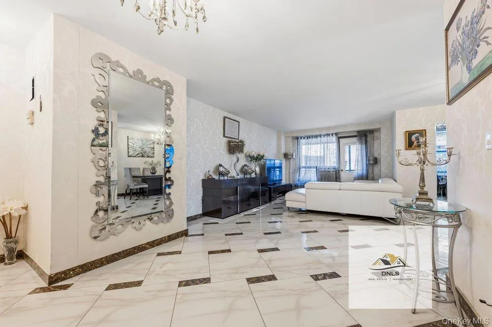 61-45 98th Street, New York, NY, 2 Bedrooms Bedrooms, 6 Rooms Rooms,1 BathroomBathrooms,Residential,For Rent,98th,0,989756 61-45 98th Street, New York, NY, 2 Bedrooms Bedrooms, 6 Rooms Rooms,1 BathroomBathrooms,Residential,For Rent,98th,0,989756