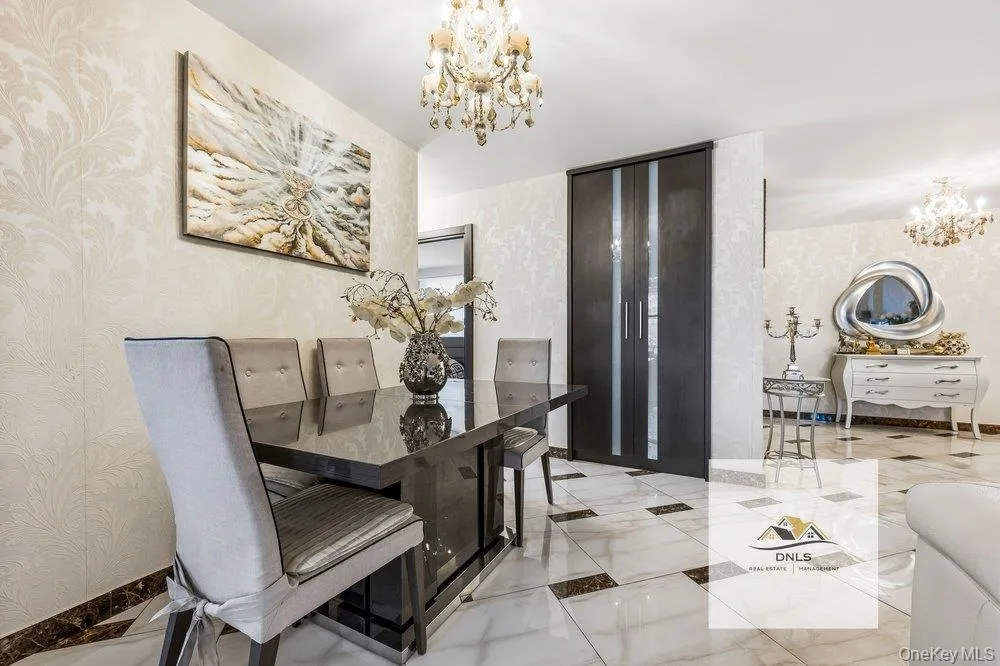 61-45 98th Street, New York, NY, 2 Bedrooms Bedrooms, 6 Rooms Rooms,1 BathroomBathrooms,Residential,For Rent,98th,0,989756 61-45 98th Street, New York, NY, 2 Bedrooms Bedrooms, 6 Rooms Rooms,1 BathroomBathrooms,Residential,For Rent,98th,0,989756