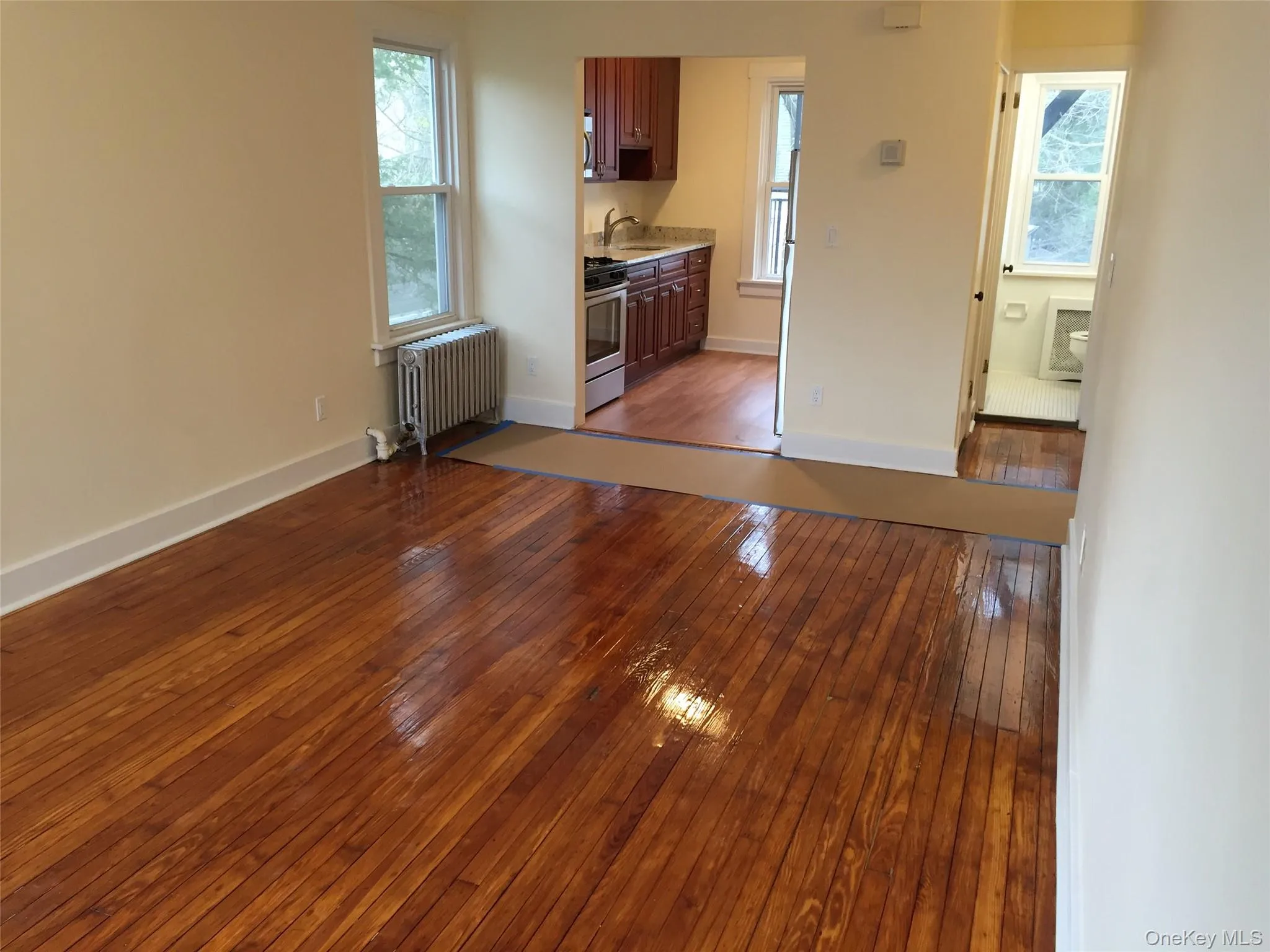 8 Parkway Terrace, Mount Pleasant, NY, 2 Bedrooms Bedrooms, 5 Rooms Rooms,1 BathroomBathrooms,Residential Lease,For Rent,Parkway,0,989758 8 Parkway Terrace, Mount Pleasant, NY, 2 Bedrooms Bedrooms, 5 Rooms Rooms,1 BathroomBathrooms,Residential Lease,For Rent,Parkway,0,989758