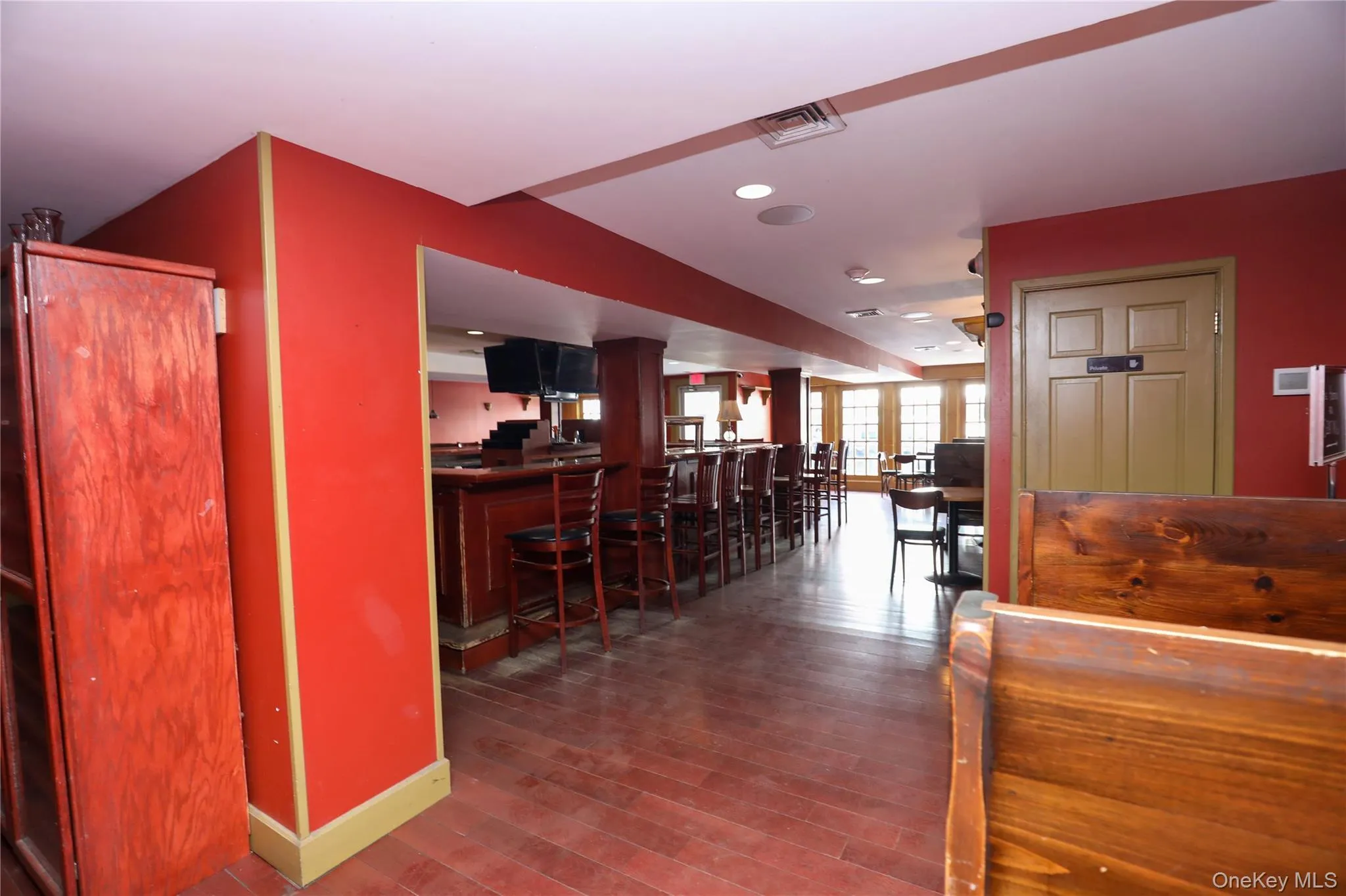 44 Front Street, Kingston, NY, ,Commercial Lease,For Rent,Front,0,989768 44 Front Street, Kingston, NY, ,Commercial Lease,For Rent,Front,0,989768