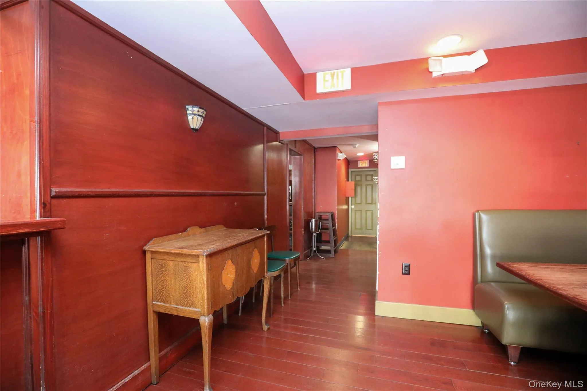 44 Front Street, Kingston, NY, ,Commercial Lease,For Rent,Front,0,989768 44 Front Street, Kingston, NY, ,Commercial Lease,For Rent,Front,0,989768