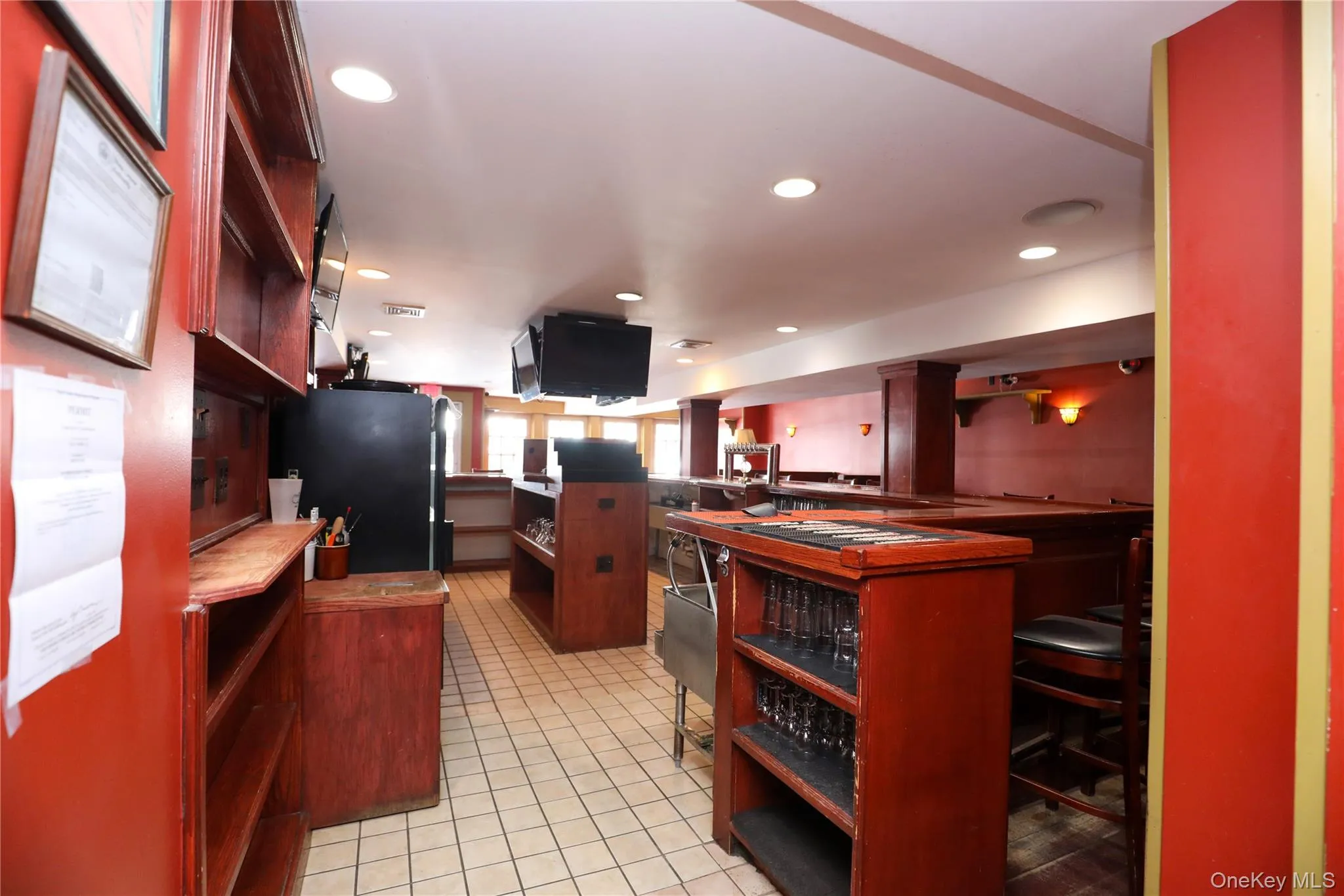 44 Front Street, Kingston, NY, ,Commercial Lease,For Rent,Front,0,989768 44 Front Street, Kingston, NY, ,Commercial Lease,For Rent,Front,0,989768