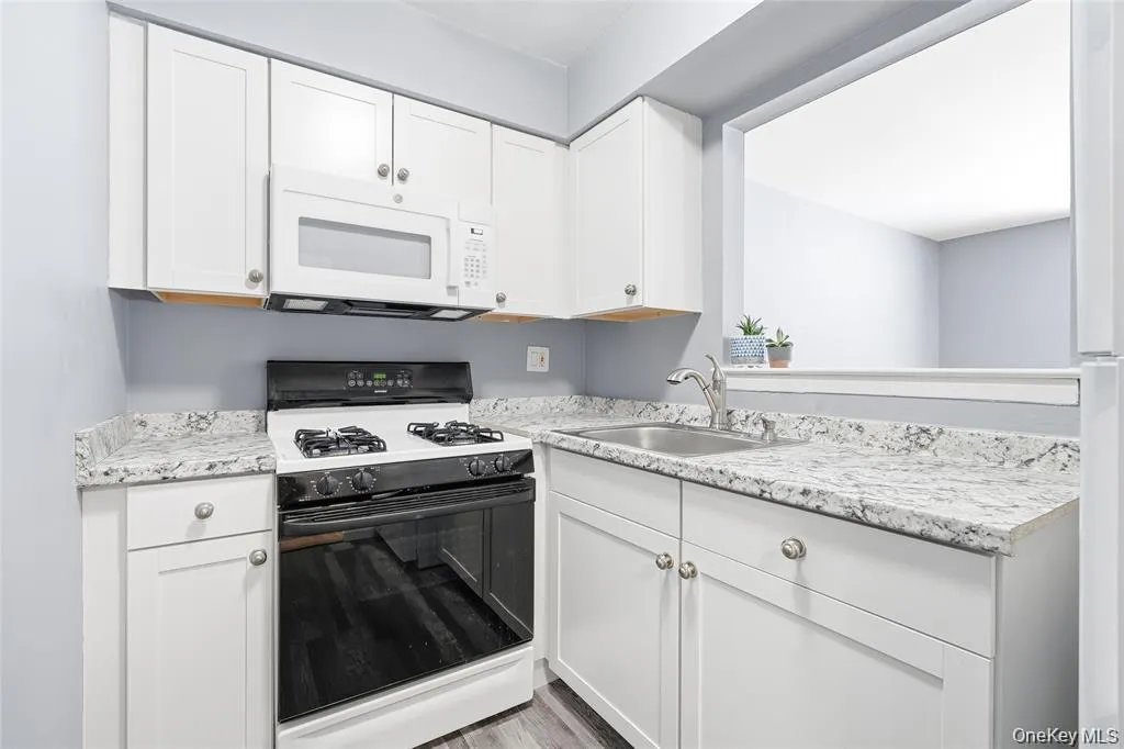 9 Charles Lane, Ramapo, NY, 3 Rooms Rooms,1 BathroomBathrooms,Residential Lease,For Rent,Charles,0,989779 9 Charles Lane, Ramapo, NY, 3 Rooms Rooms,1 BathroomBathrooms,Residential Lease,For Rent,Charles,0,989779