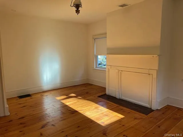 9 Iron Forge Road, Warwick (town), NY, 3 Bedrooms Bedrooms, 9 Rooms Rooms,2 BathroomsBathrooms,Residential Lease,For Rent,Iron Forge,0,989780 9 Iron Forge Road, Warwick (town), NY, 3 Bedrooms Bedrooms, 9 Rooms Rooms,2 BathroomsBathrooms,Residential Lease,For Rent,Iron Forge,0,989780