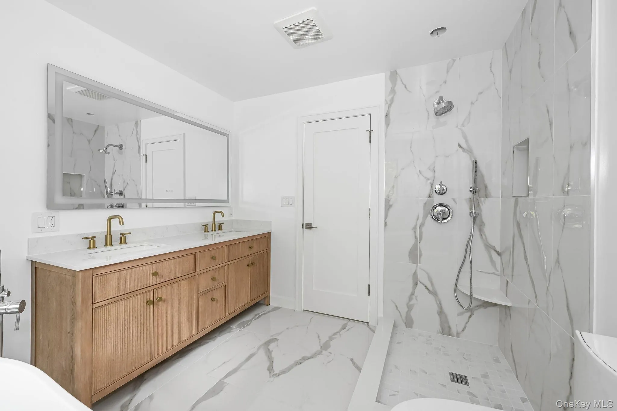 24 Country Road, Mamaroneck, NY, 5 Bedrooms Bedrooms, 10 Rooms Rooms,4 BathroomsBathrooms,Residential,For Rent,Country,0,989783 24 Country Road, Mamaroneck, NY, 5 Bedrooms Bedrooms, 10 Rooms Rooms,4 BathroomsBathrooms,Residential,For Rent,Country,0,989783