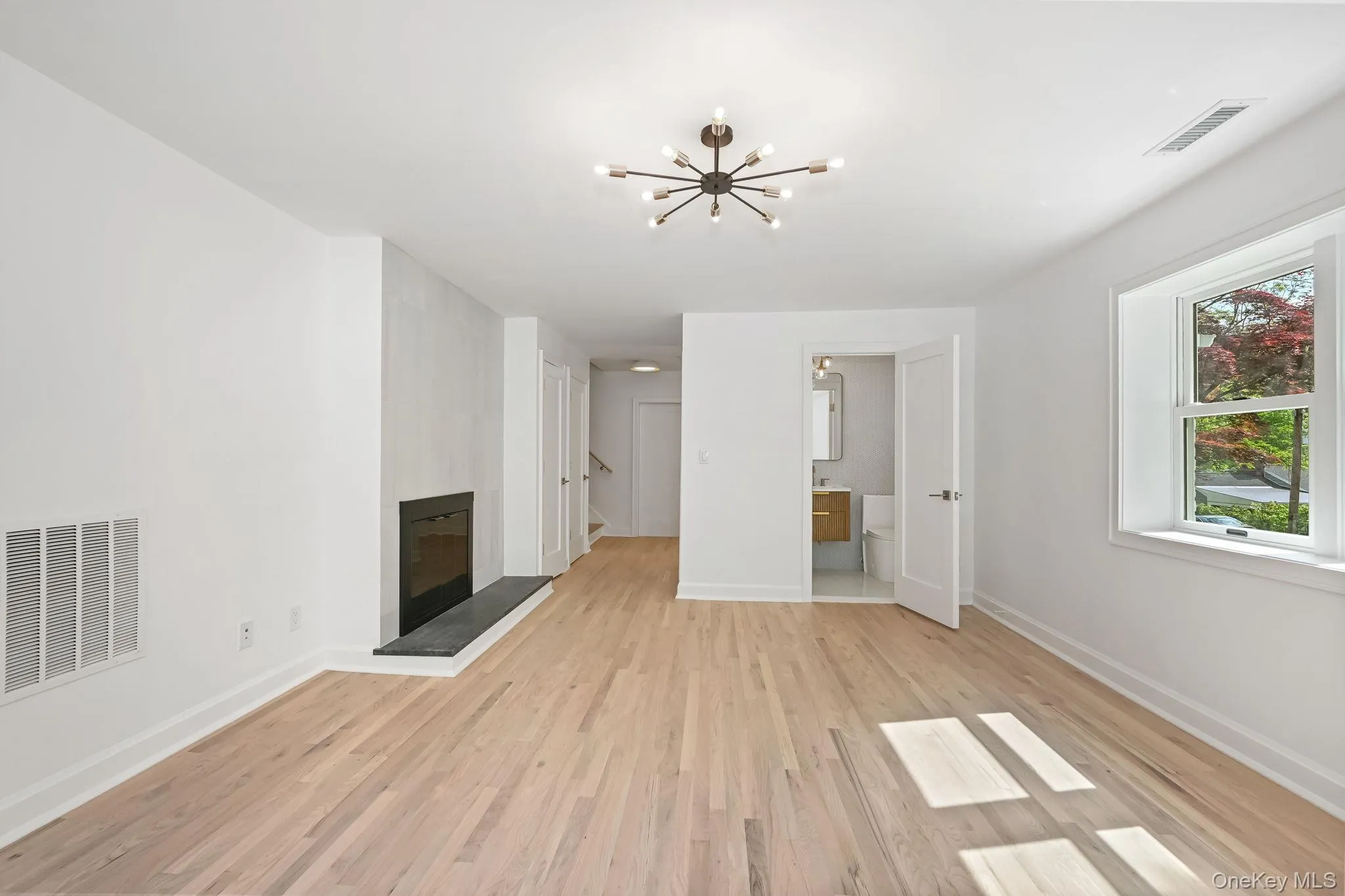 24 Country Road, Mamaroneck, NY, 5 Bedrooms Bedrooms, 10 Rooms Rooms,4 BathroomsBathrooms,Residential,For Rent,Country,0,989783 24 Country Road, Mamaroneck, NY, 5 Bedrooms Bedrooms, 10 Rooms Rooms,4 BathroomsBathrooms,Residential,For Rent,Country,0,989783
