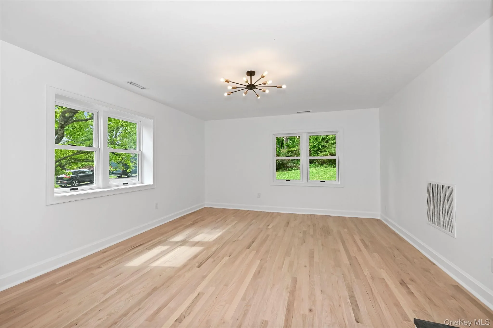 24 Country Road, Mamaroneck, NY, 5 Bedrooms Bedrooms, 10 Rooms Rooms,4 BathroomsBathrooms,Residential,For Rent,Country,0,989783 24 Country Road, Mamaroneck, NY, 5 Bedrooms Bedrooms, 10 Rooms Rooms,4 BathroomsBathrooms,Residential,For Rent,Country,0,989783