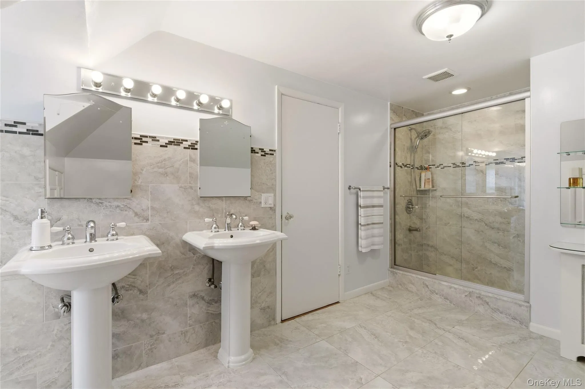 89 Duck Pond Road, Glen Cove, NY, 6 Bedrooms Bedrooms, 11 Rooms Rooms,4 BathroomsBathrooms,Residential,For Rent,Duck Pond,0,989807 89 Duck Pond Road, Glen Cove, NY, 6 Bedrooms Bedrooms, 11 Rooms Rooms,4 BathroomsBathrooms,Residential,For Rent,Duck Pond,0,989807