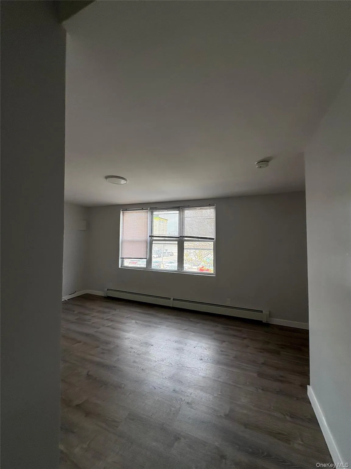 52-25 Van Dam Street, New York, NY, 1 Bedroom Bedrooms, 3 Rooms Rooms,1 BathroomBathrooms,Residential Lease,For Rent,Van Dam,0,989815 52-25 Van Dam Street, New York, NY, 1 Bedroom Bedrooms, 3 Rooms Rooms,1 BathroomBathrooms,Residential Lease,For Rent,Van Dam,0,989815
