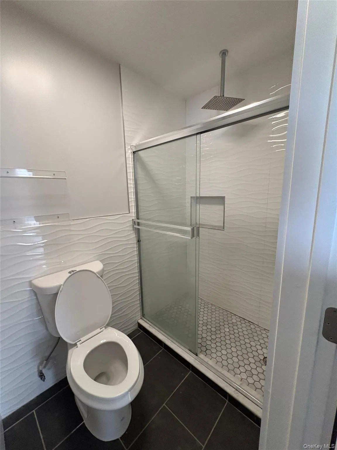 52-25 Van Dam Street, New York, NY, 1 Bedroom Bedrooms, 3 Rooms Rooms,1 BathroomBathrooms,Residential Lease,For Rent,Van Dam,0,989815 52-25 Van Dam Street, New York, NY, 1 Bedroom Bedrooms, 3 Rooms Rooms,1 BathroomBathrooms,Residential Lease,For Rent,Van Dam,0,989815