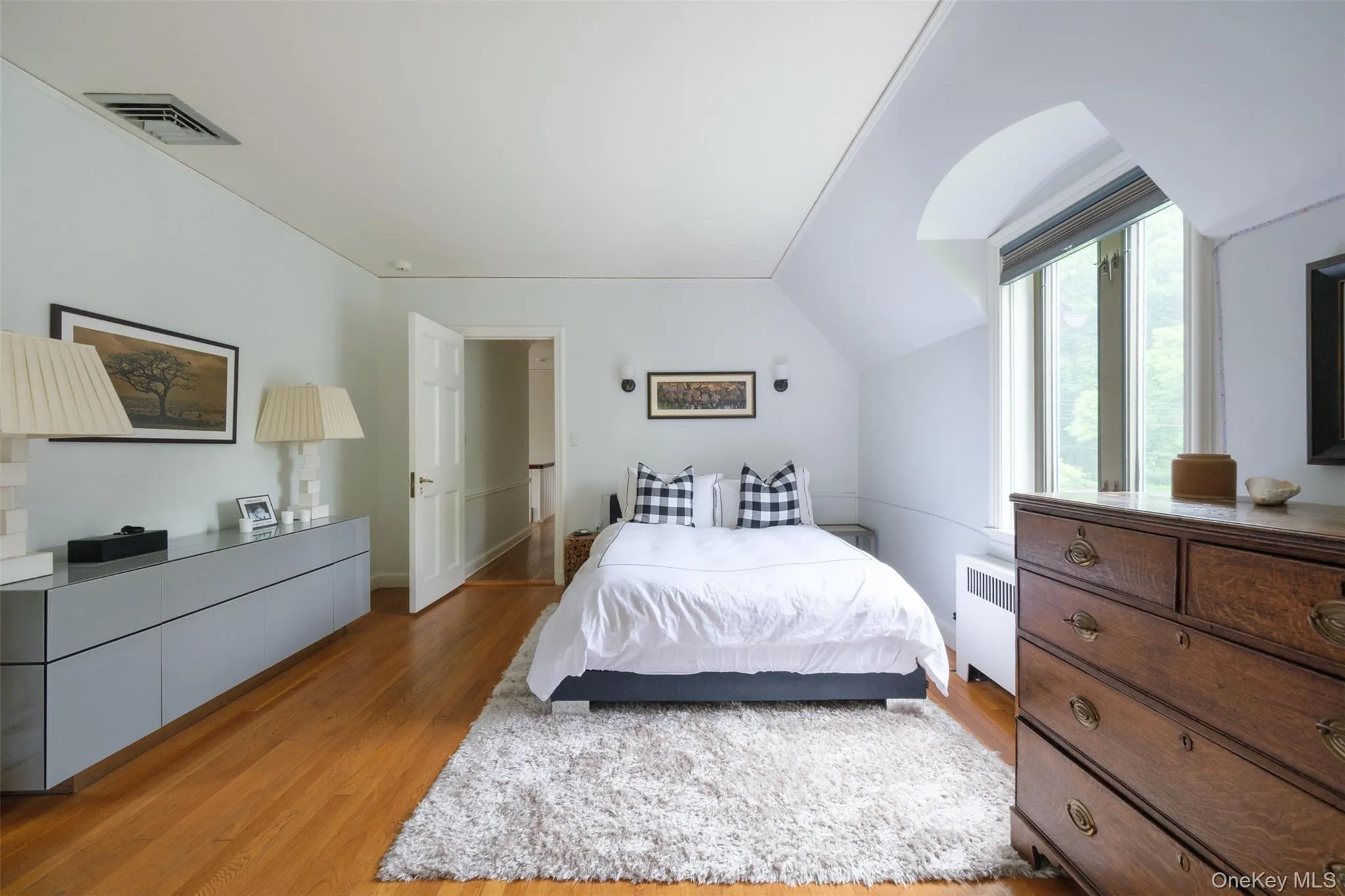 10 Ridge Place, Pelham, NY, 4 Bedrooms Bedrooms, 10 Rooms Rooms,3 BathroomsBathrooms,Residential Lease,For Rent,Ridge,0,989827 10 Ridge Place, Pelham, NY, 4 Bedrooms Bedrooms, 10 Rooms Rooms,3 BathroomsBathrooms,Residential Lease,For Rent,Ridge,0,989827