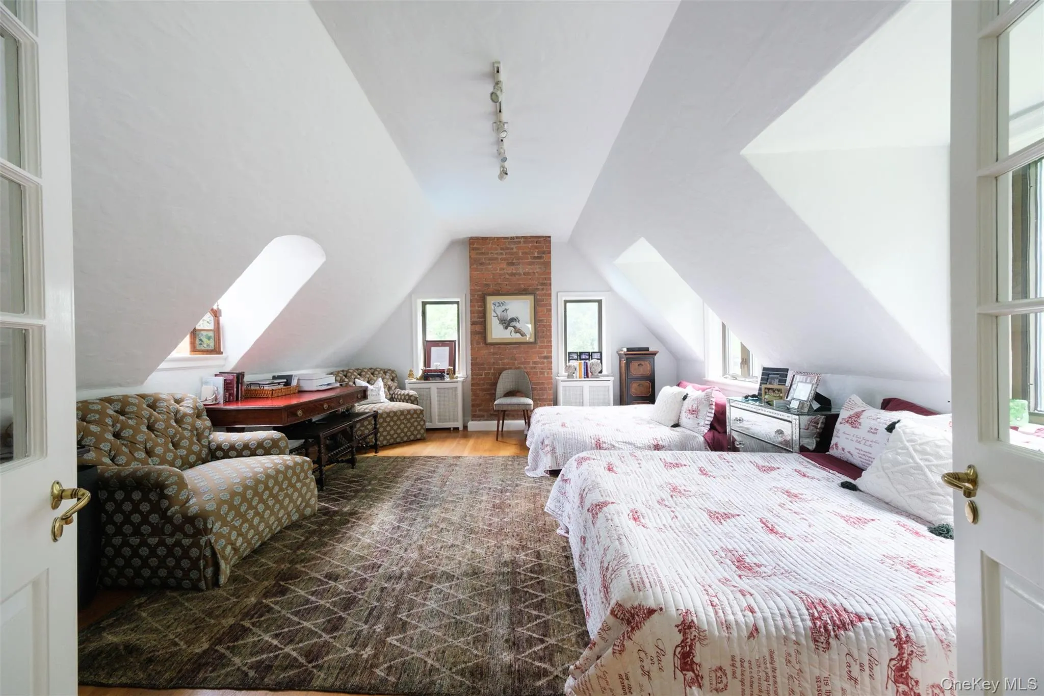 10 Ridge Place, Pelham, NY, 4 Bedrooms Bedrooms, 10 Rooms Rooms,3 BathroomsBathrooms,Residential Lease,For Rent,Ridge,0,989827 10 Ridge Place, Pelham, NY, 4 Bedrooms Bedrooms, 10 Rooms Rooms,3 BathroomsBathrooms,Residential Lease,For Rent,Ridge,0,989827