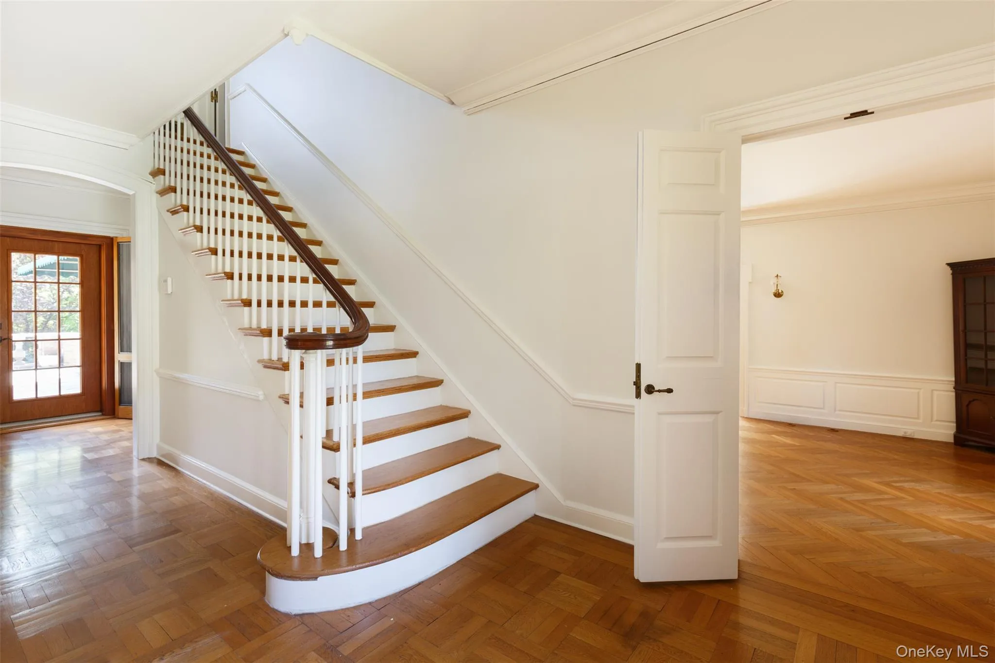 10 Ridge Place, Pelham, NY, 4 Bedrooms Bedrooms, 10 Rooms Rooms,3 BathroomsBathrooms,Residential Lease,For Rent,Ridge,0,989827 10 Ridge Place, Pelham, NY, 4 Bedrooms Bedrooms, 10 Rooms Rooms,3 BathroomsBathrooms,Residential Lease,For Rent,Ridge,0,989827