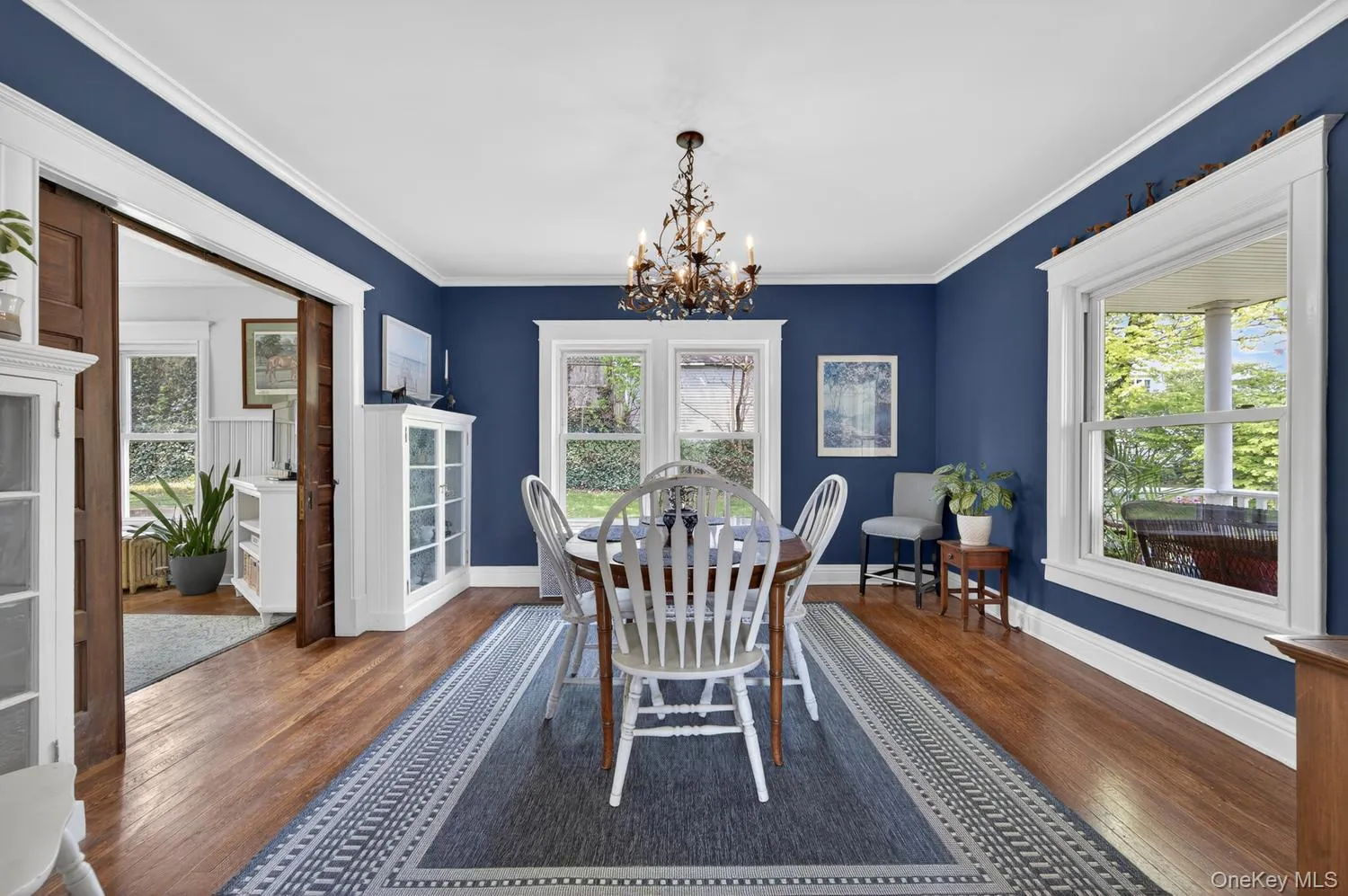 Formal Dining room with original pocket doors Formal Dining room with original pocket doors