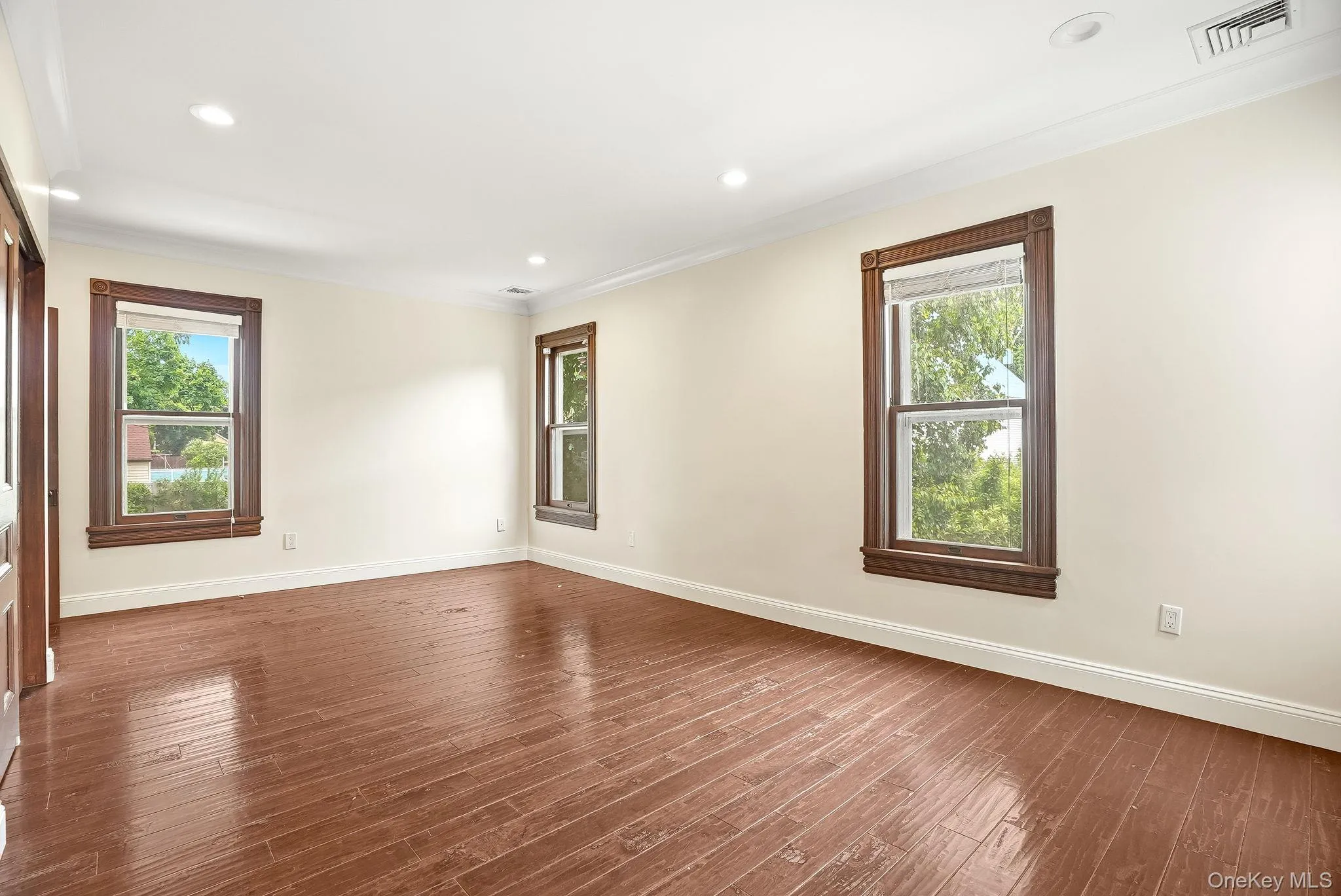 Third bedroom on 2nd floor. Third bedroom on 2nd floor.
