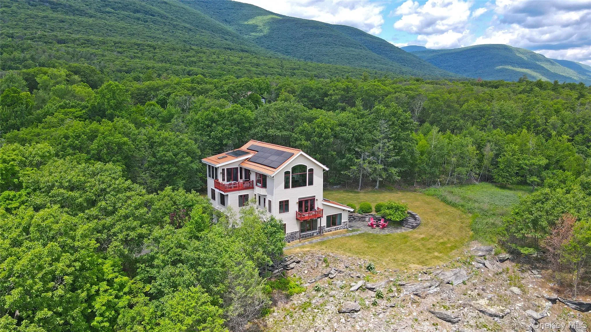 21 Ori's View Drive, Saugerties, NY, 4 Bedrooms Bedrooms, 12 Rooms Rooms,5 BathroomsBathrooms,Residential,For Rent,Ori's View,0,989855 21 Ori's View Drive, Saugerties, NY, 4 Bedrooms Bedrooms, 12 Rooms Rooms,5 BathroomsBathrooms,Residential,For Rent,Ori's View,0,989855