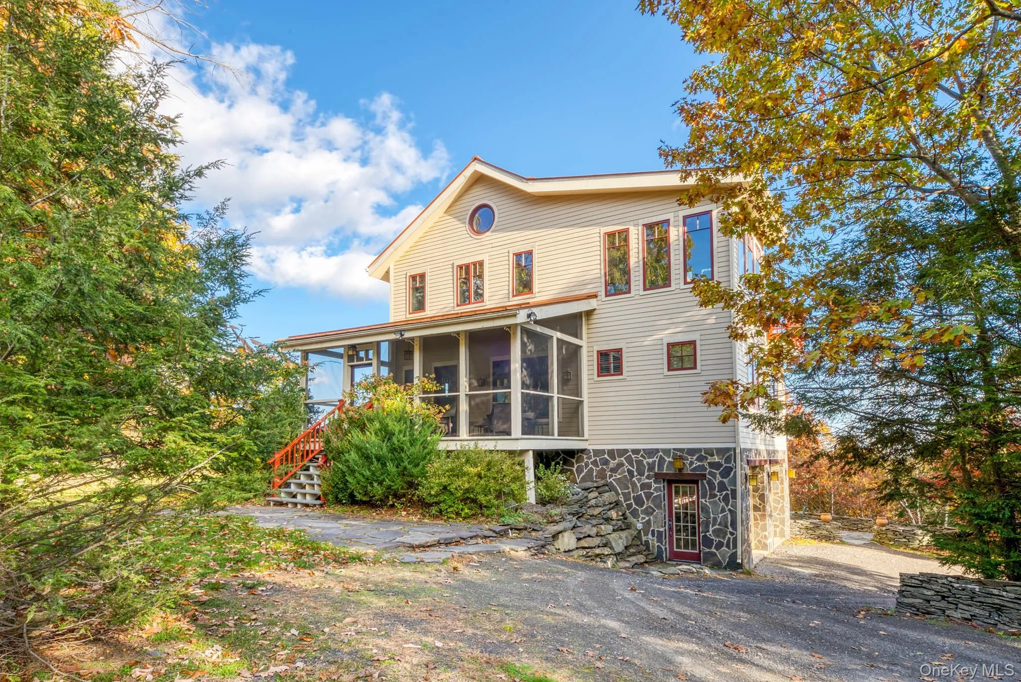 21 Ori's View Drive, Saugerties, NY, 4 Bedrooms Bedrooms, 12 Rooms Rooms,5 BathroomsBathrooms,Residential Sale,For Rent,Ori's View,0,989855 21 Ori's View Drive, Saugerties, NY, 4 Bedrooms Bedrooms, 12 Rooms Rooms,5 BathroomsBathrooms,Residential Sale,For Rent,Ori's View,0,989855