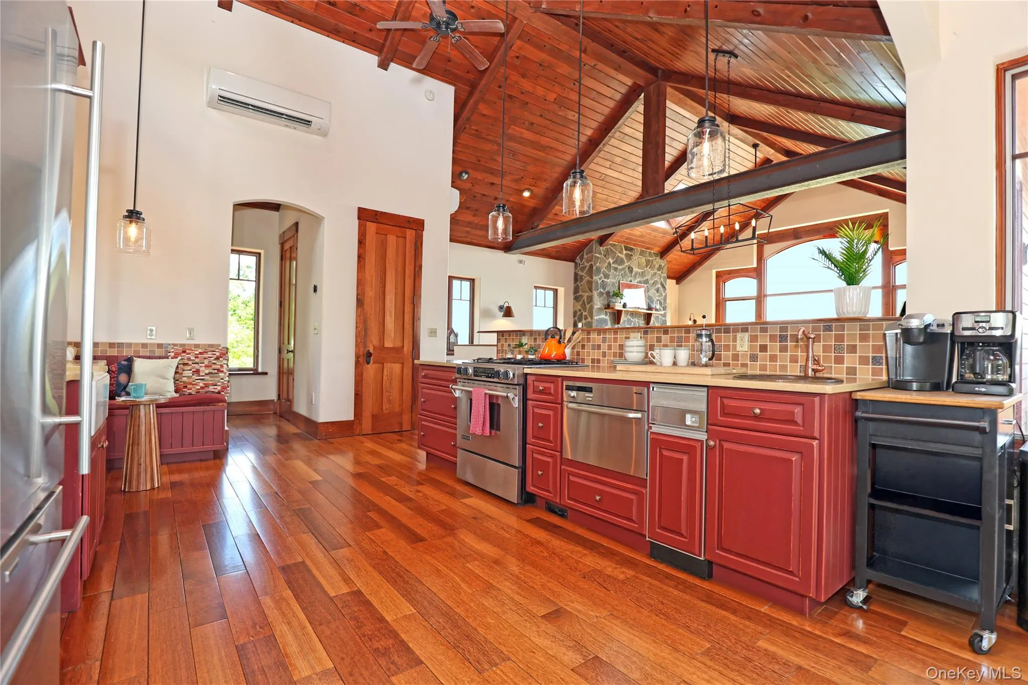 21 Ori's View Drive, Saugerties, NY, 4 Bedrooms Bedrooms, 12 Rooms Rooms,5 BathroomsBathrooms,Residential,For Rent,Ori's View,0,989855 21 Ori's View Drive, Saugerties, NY, 4 Bedrooms Bedrooms, 12 Rooms Rooms,5 BathroomsBathrooms,Residential,For Rent,Ori's View,0,989855