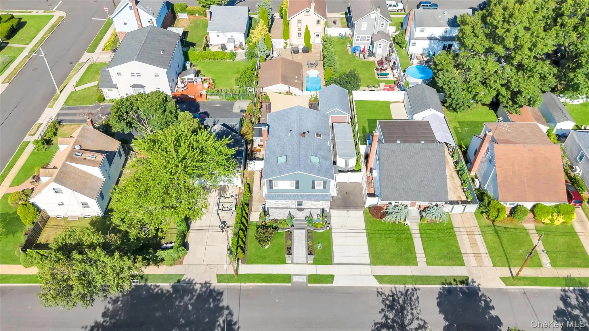 151 Poppy Avenue, Hempstead, NY, 4 Bedrooms Bedrooms, 13 Rooms Rooms,4 BathroomsBathrooms,Residential,For Rent,Poppy,0,989856 151 Poppy Avenue, Hempstead, NY, 4 Bedrooms Bedrooms, 13 Rooms Rooms,4 BathroomsBathrooms,Residential,For Rent,Poppy,0,989856