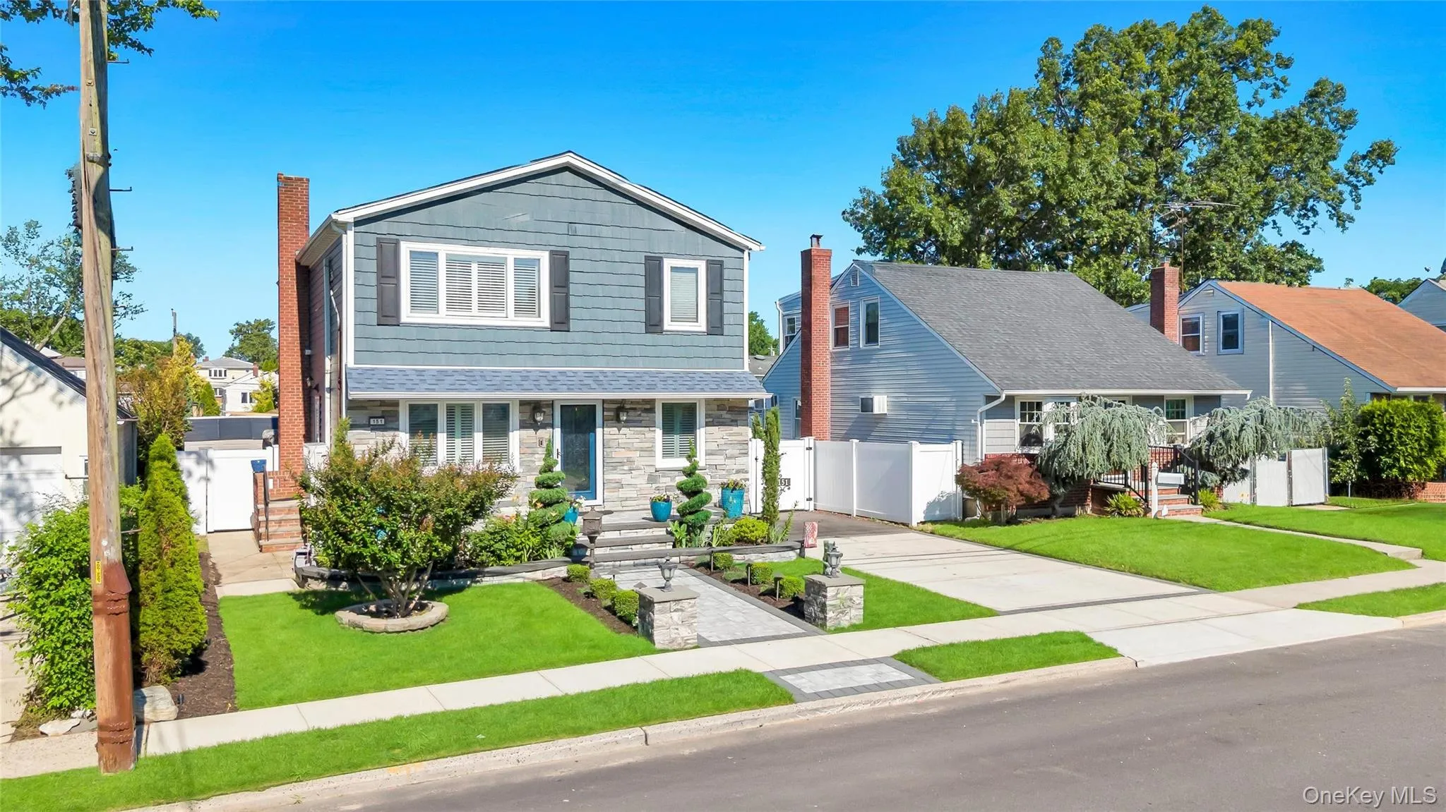151 Poppy Avenue, Hempstead, NY, 4 Bedrooms Bedrooms, 13 Rooms Rooms,4 BathroomsBathrooms,Residential,For Rent,Poppy,0,989856 151 Poppy Avenue, Hempstead, NY, 4 Bedrooms Bedrooms, 13 Rooms Rooms,4 BathroomsBathrooms,Residential,For Rent,Poppy,0,989856