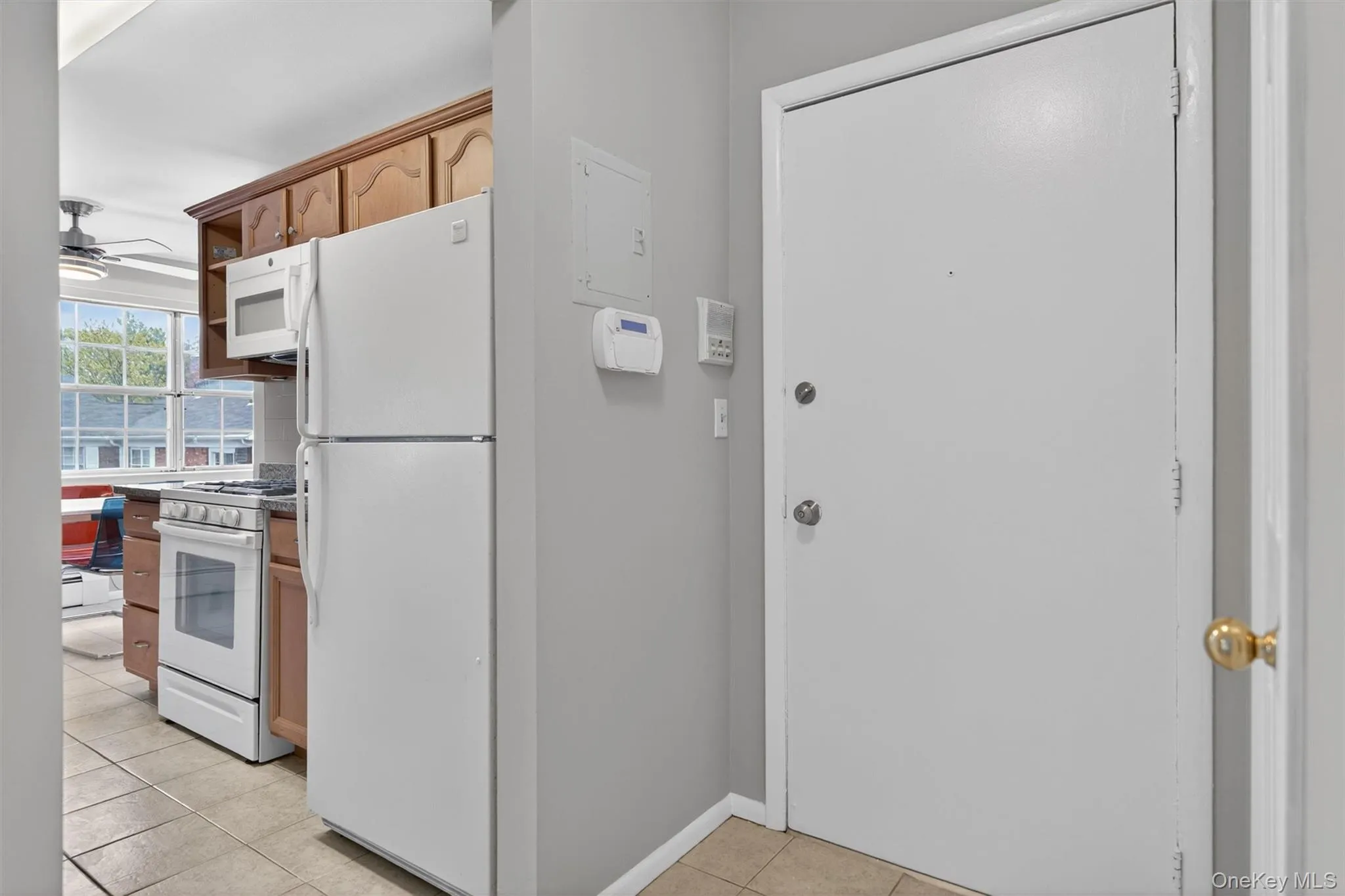 31 Doxbury Lane, Ramapo, NY, 1 Bedroom Bedrooms, 4 Rooms Rooms,1 BathroomBathrooms,Residential Lease,For Rent,Doxbury,0,989866 31 Doxbury Lane, Ramapo, NY, 1 Bedroom Bedrooms, 4 Rooms Rooms,1 BathroomBathrooms,Residential Lease,For Rent,Doxbury,0,989866
