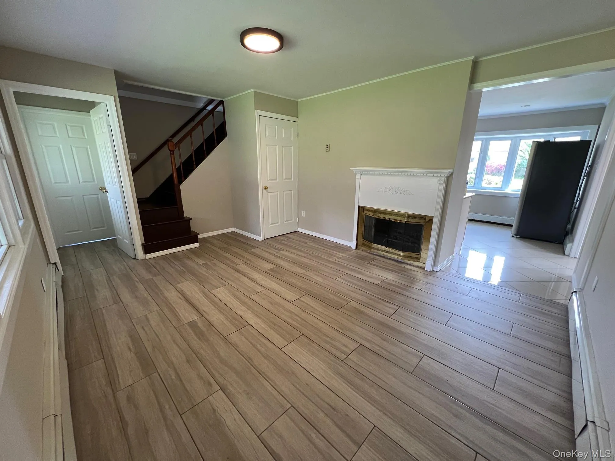 51 Friendly, Oyster Bay, NY, 5 Bedrooms Bedrooms, 10 Rooms Rooms,2 BathroomsBathrooms,Residential Lease,For Rent,Friendly,0,989873 51 Friendly, Oyster Bay, NY, 5 Bedrooms Bedrooms, 10 Rooms Rooms,2 BathroomsBathrooms,Residential Lease,For Rent,Friendly,0,989873