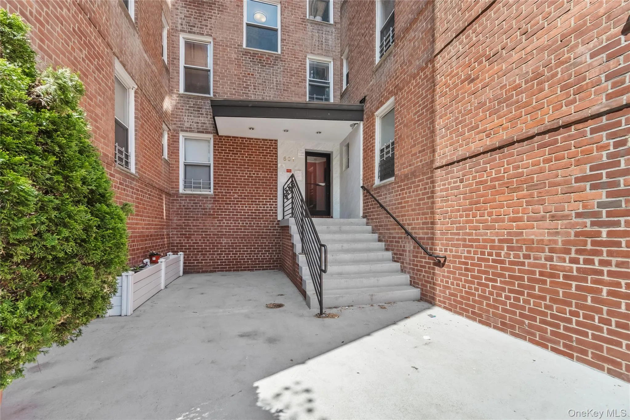 501 Riverdale, Yonkers, NY, 2 Bedrooms Bedrooms, 5 Rooms Rooms,1 BathroomBathrooms,Residential,For Rent,Riverdale,0,989876 501 Riverdale, Yonkers, NY, 2 Bedrooms Bedrooms, 5 Rooms Rooms,1 BathroomBathrooms,Residential,For Rent,Riverdale,0,989876
