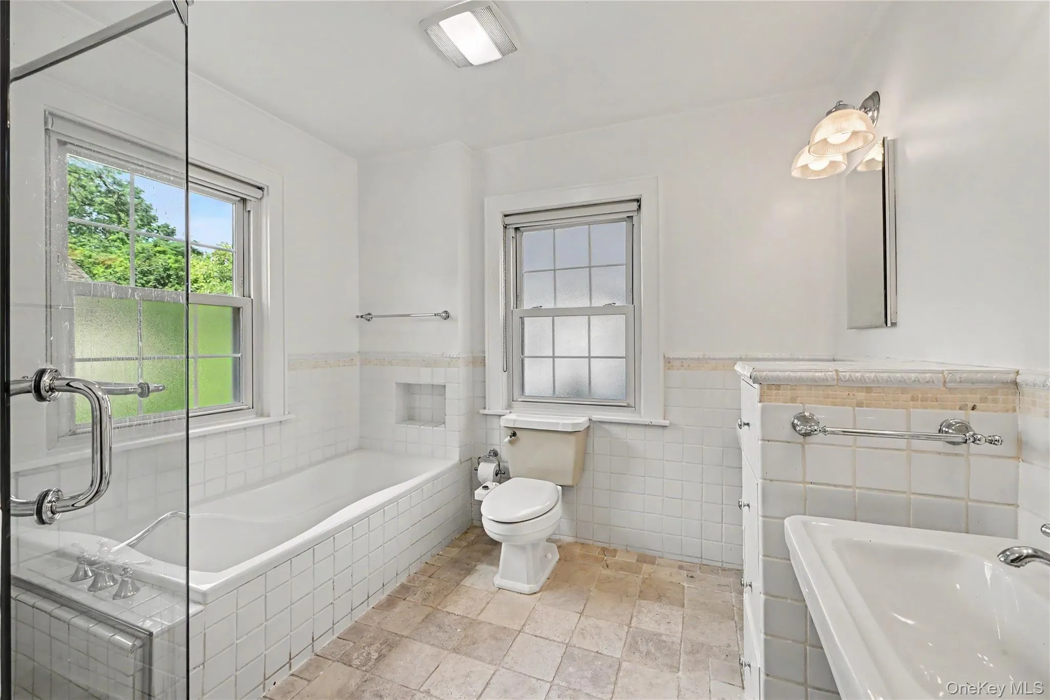 25 Vanderburgh Avenue, Mamaroneck, NY, 3 Bedrooms Bedrooms, 6 Rooms Rooms,3 BathroomsBathrooms,Residential,For Rent,Vanderburgh,0,989889 25 Vanderburgh Avenue, Mamaroneck, NY, 3 Bedrooms Bedrooms, 6 Rooms Rooms,3 BathroomsBathrooms,Residential,For Rent,Vanderburgh,0,989889