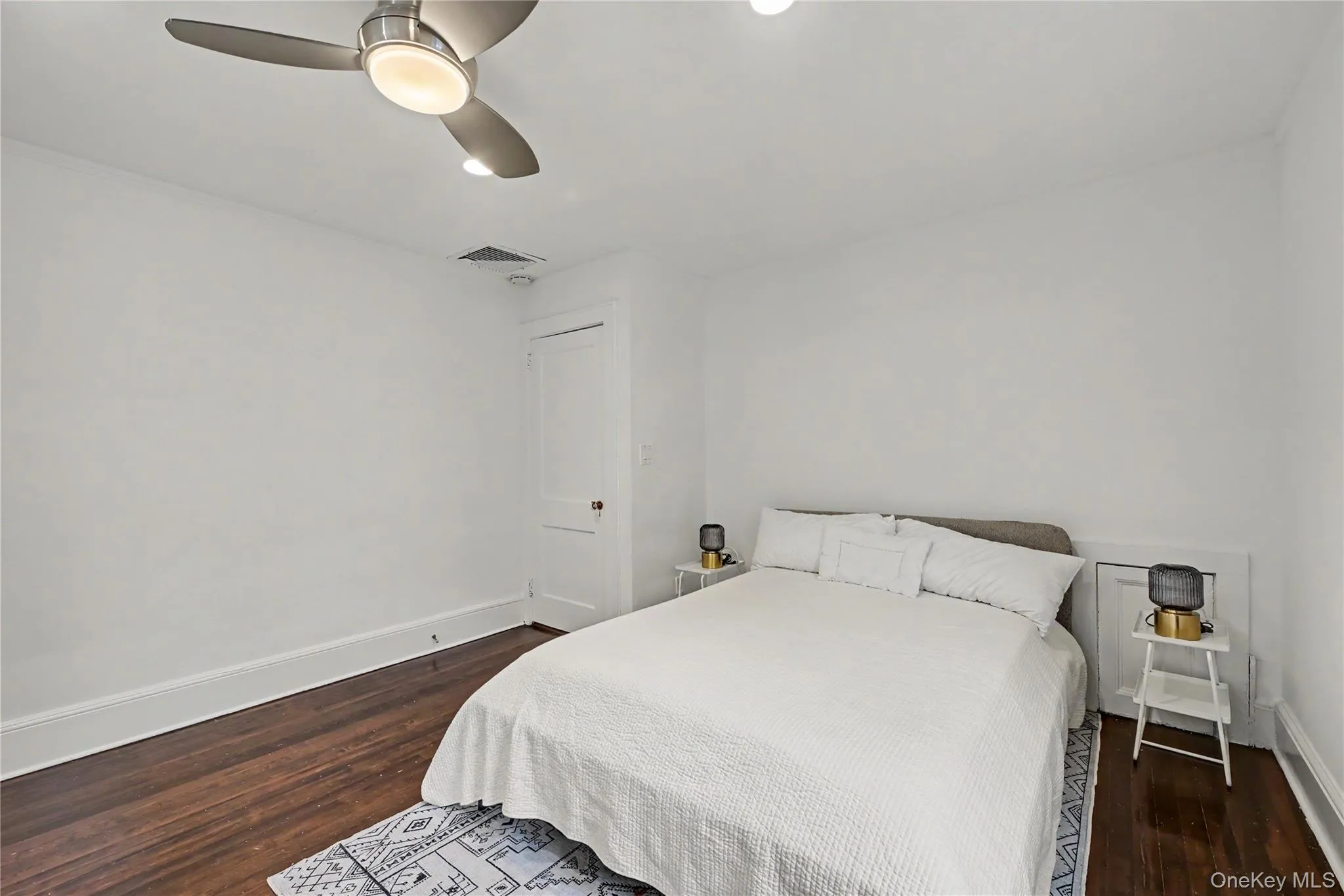 25 Vanderburgh Avenue, Mamaroneck, NY, 3 Bedrooms Bedrooms, 6 Rooms Rooms,3 BathroomsBathrooms,Residential,For Rent,Vanderburgh,0,989889 25 Vanderburgh Avenue, Mamaroneck, NY, 3 Bedrooms Bedrooms, 6 Rooms Rooms,3 BathroomsBathrooms,Residential,For Rent,Vanderburgh,0,989889