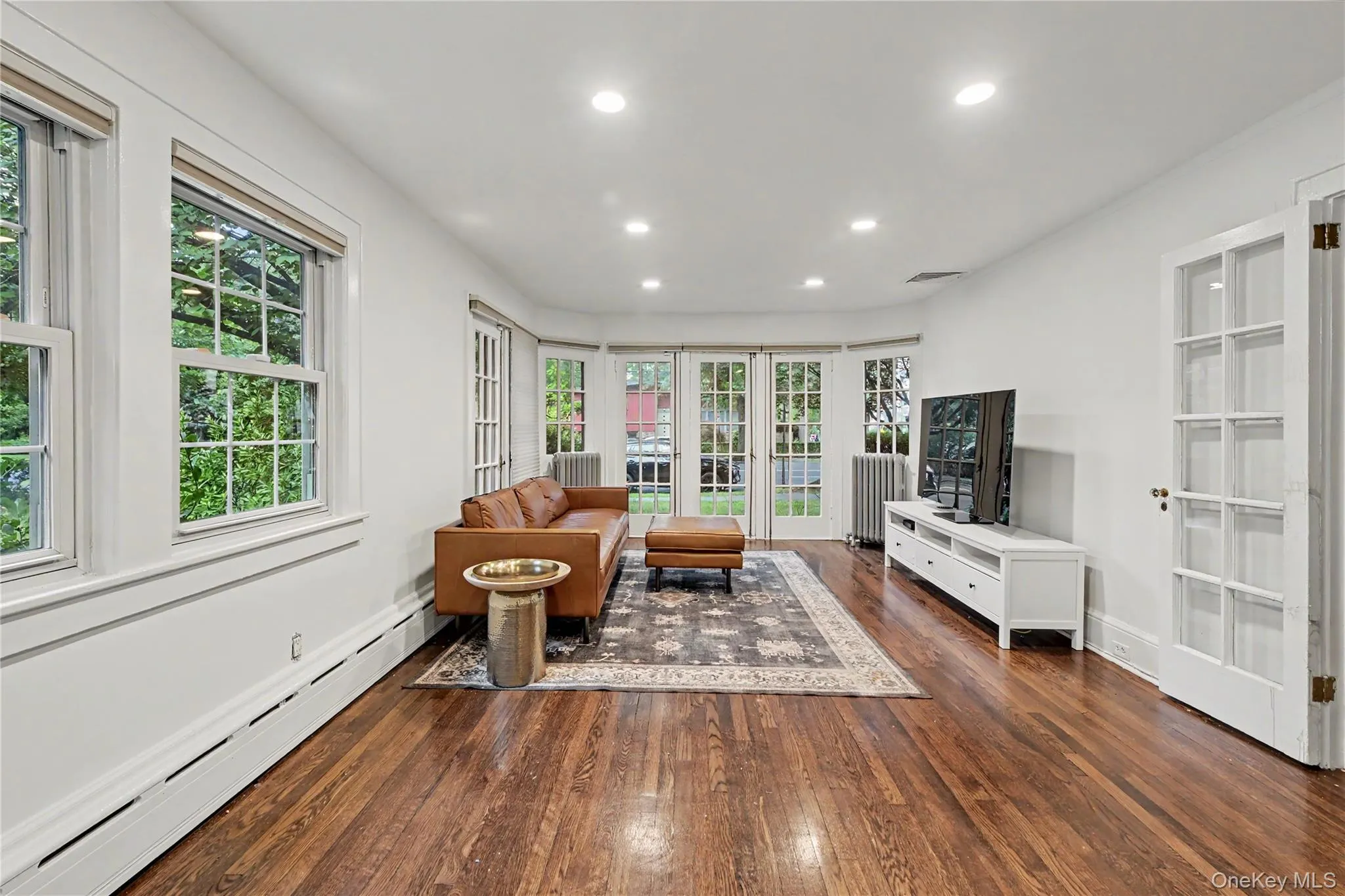 25 Vanderburgh Avenue, Mamaroneck, NY, 3 Bedrooms Bedrooms, 6 Rooms Rooms,3 BathroomsBathrooms,Residential,For Rent,Vanderburgh,0,989889 25 Vanderburgh Avenue, Mamaroneck, NY, 3 Bedrooms Bedrooms, 6 Rooms Rooms,3 BathroomsBathrooms,Residential,For Rent,Vanderburgh,0,989889