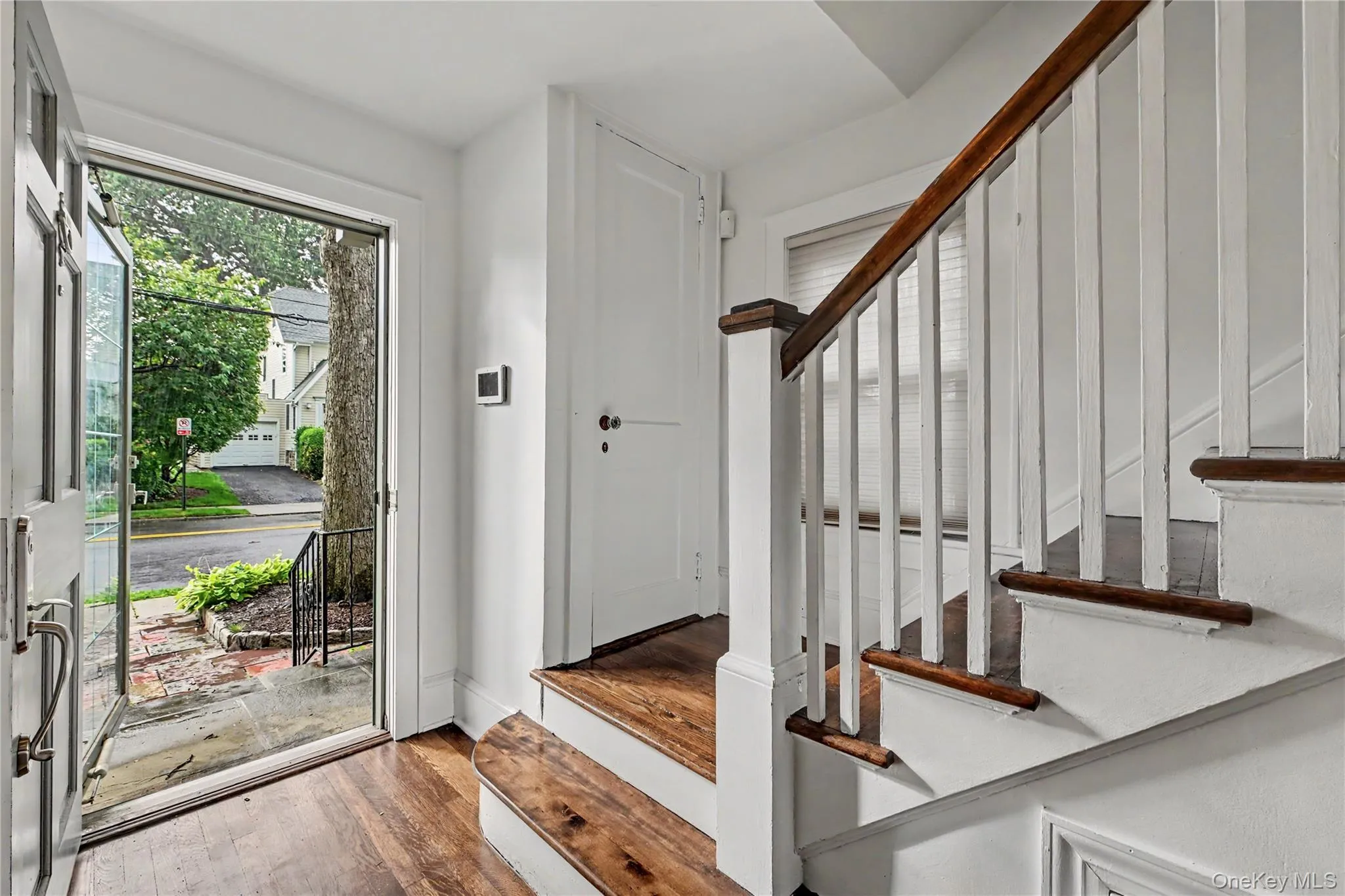 25 Vanderburgh Avenue, Mamaroneck, NY, 3 Bedrooms Bedrooms, 6 Rooms Rooms,3 BathroomsBathrooms,Residential,For Rent,Vanderburgh,0,989889 25 Vanderburgh Avenue, Mamaroneck, NY, 3 Bedrooms Bedrooms, 6 Rooms Rooms,3 BathroomsBathrooms,Residential,For Rent,Vanderburgh,0,989889